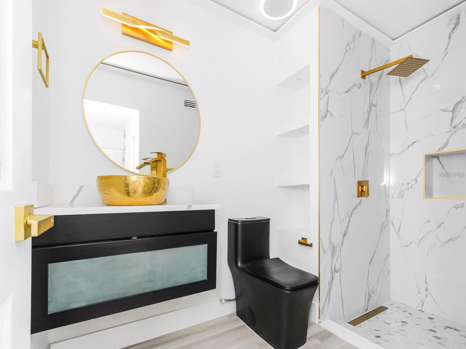 Image 9 of 21 For 4201 Park Lake Street