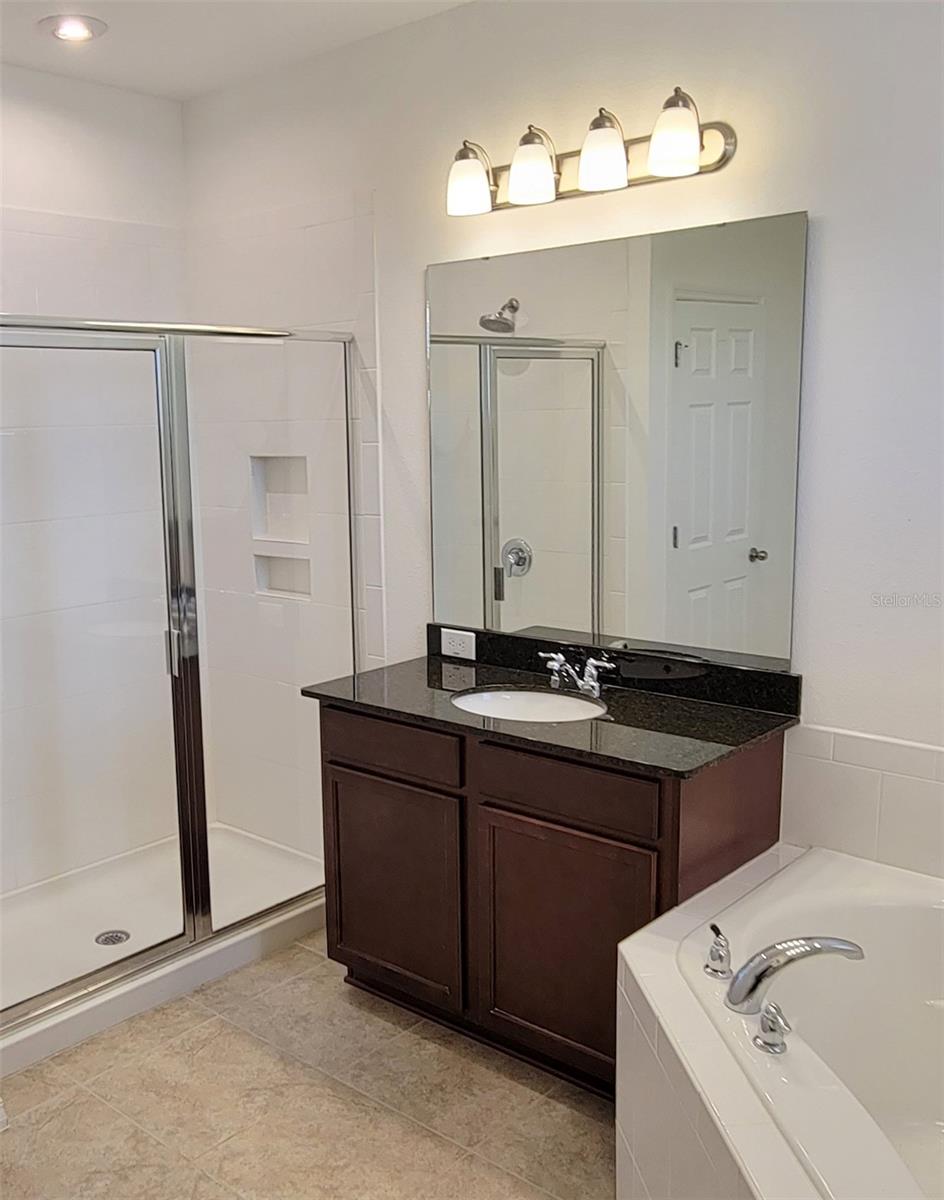 Image 21 of 46 For 12706 Westside Village Loop