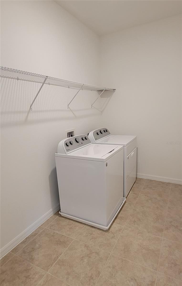 Image 26 of 46 For 12706 Westside Village Loop