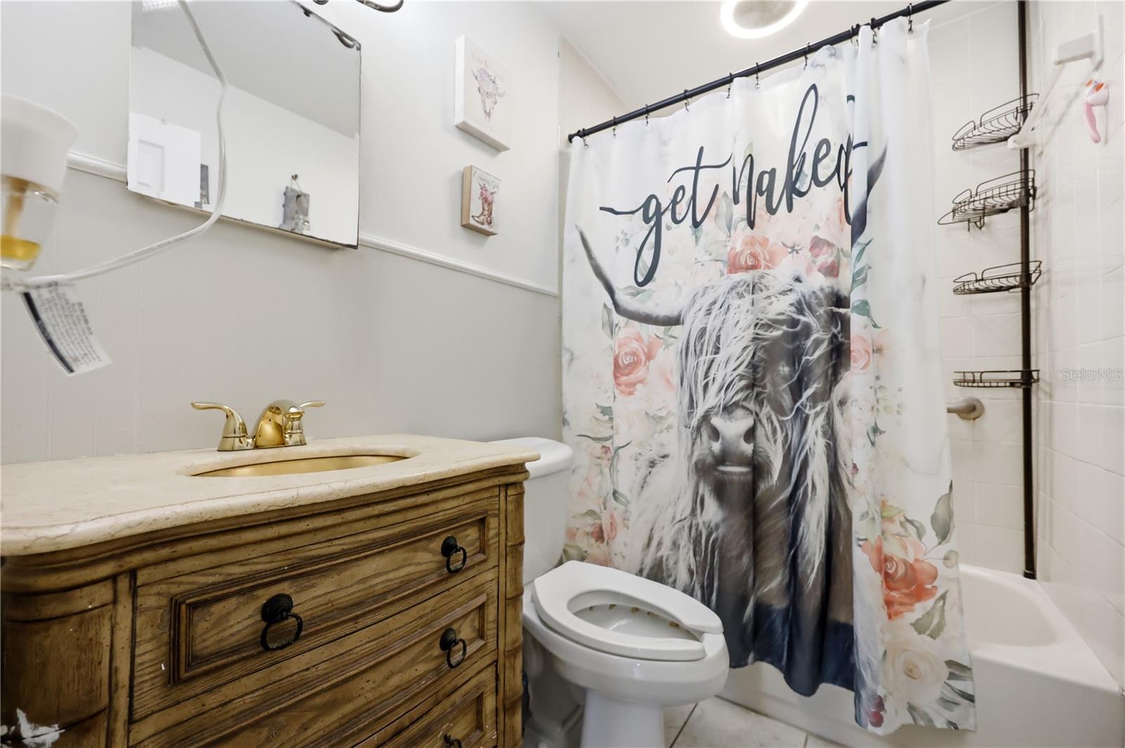 Image 12 of 23 For 786 Warren Avenue