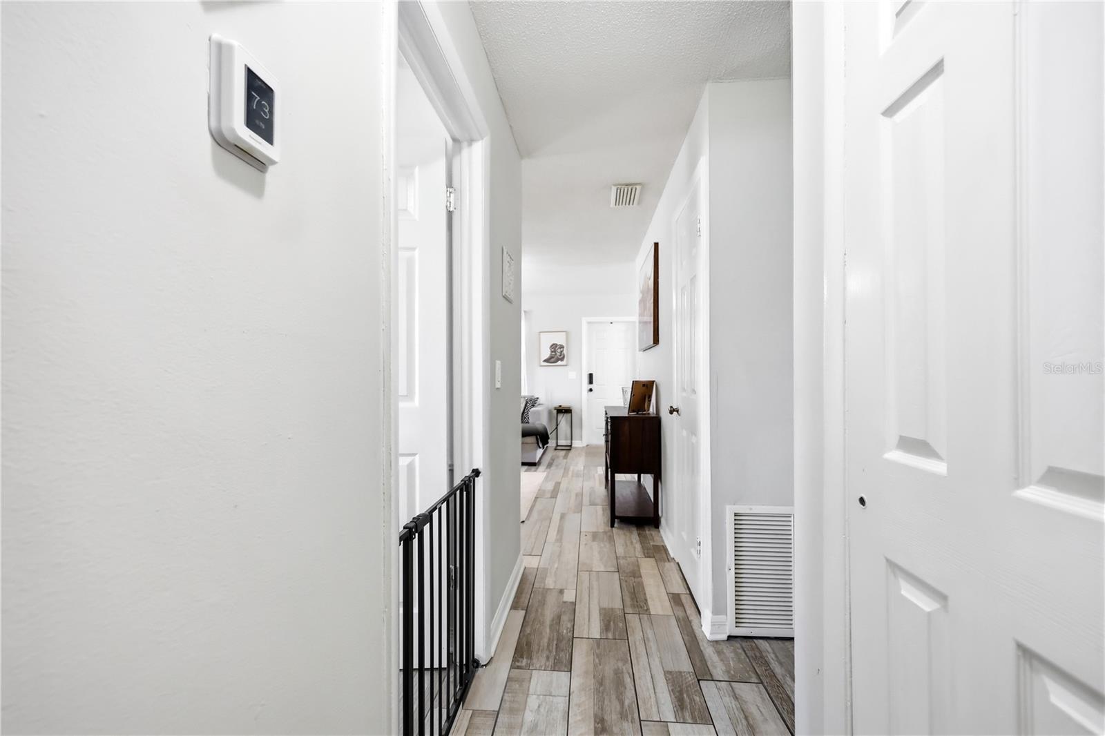 Image 21 of 23 For 786 Warren Avenue