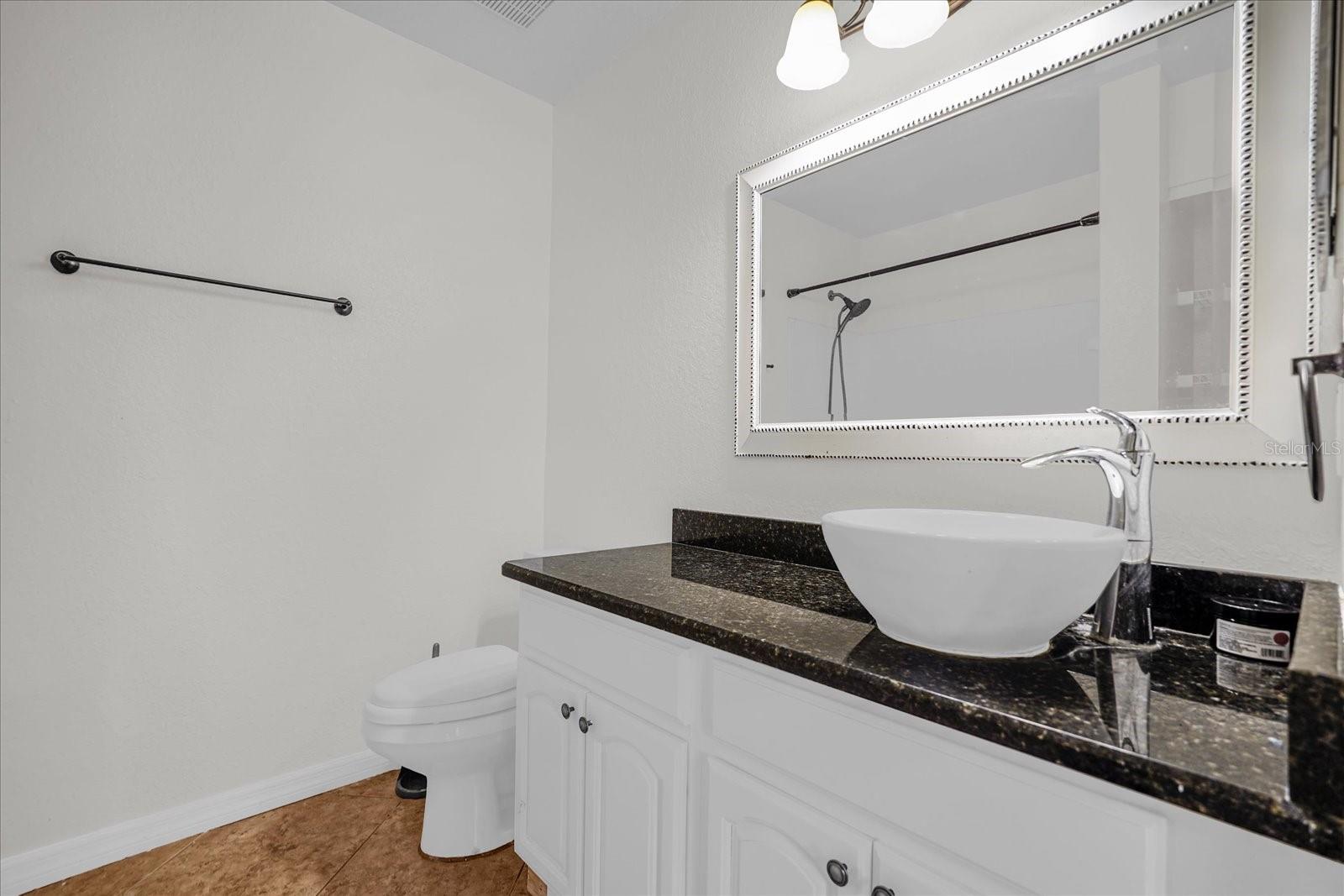 Image 11 of 32 For 13953 Fairway Island Drive 618