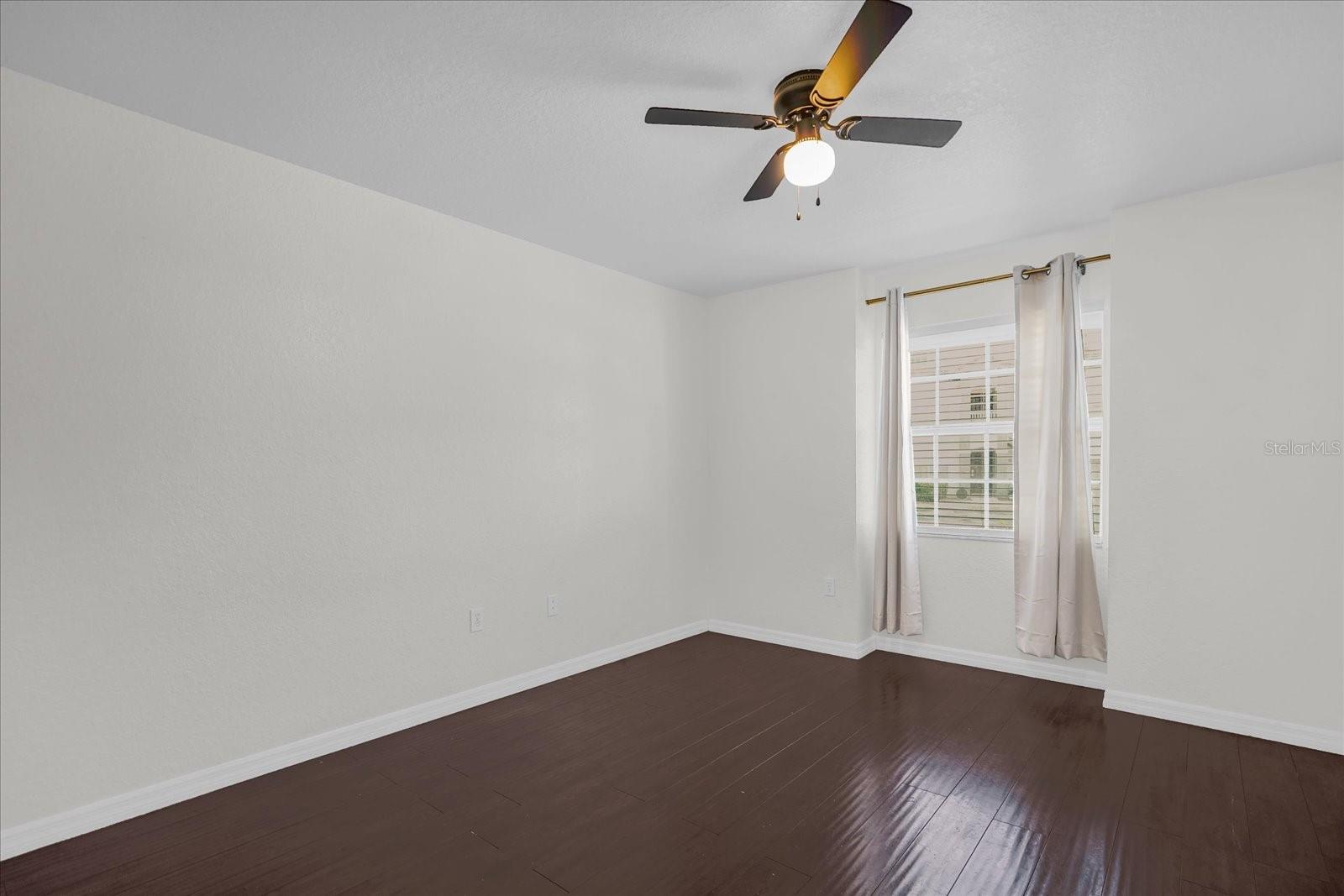 Image 16 of 32 For 13953 Fairway Island Drive 618