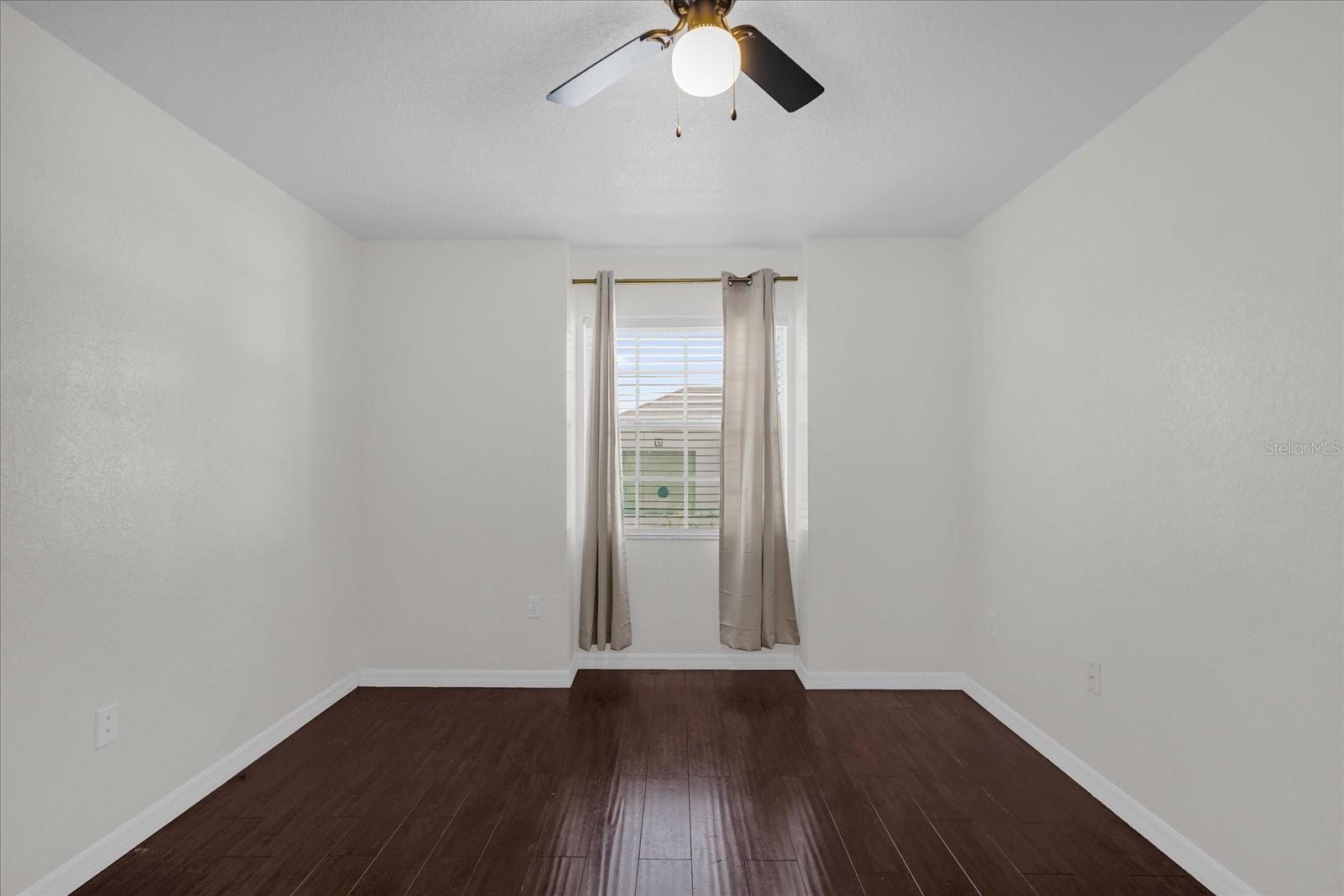 Image 17 of 32 For 13953 Fairway Island Drive 618