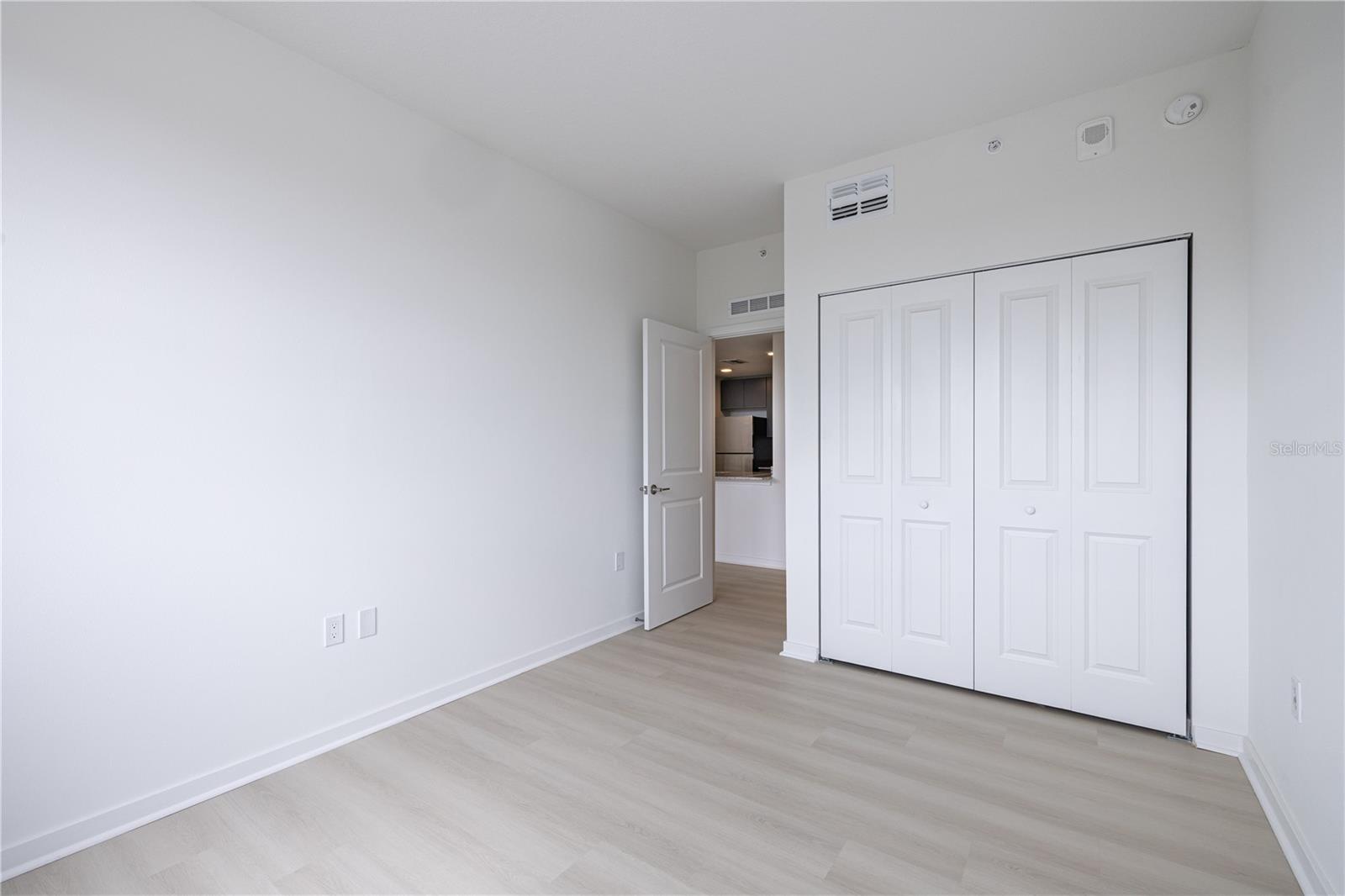 Image 24 of 46 For 5579 Pga Boulevard 323