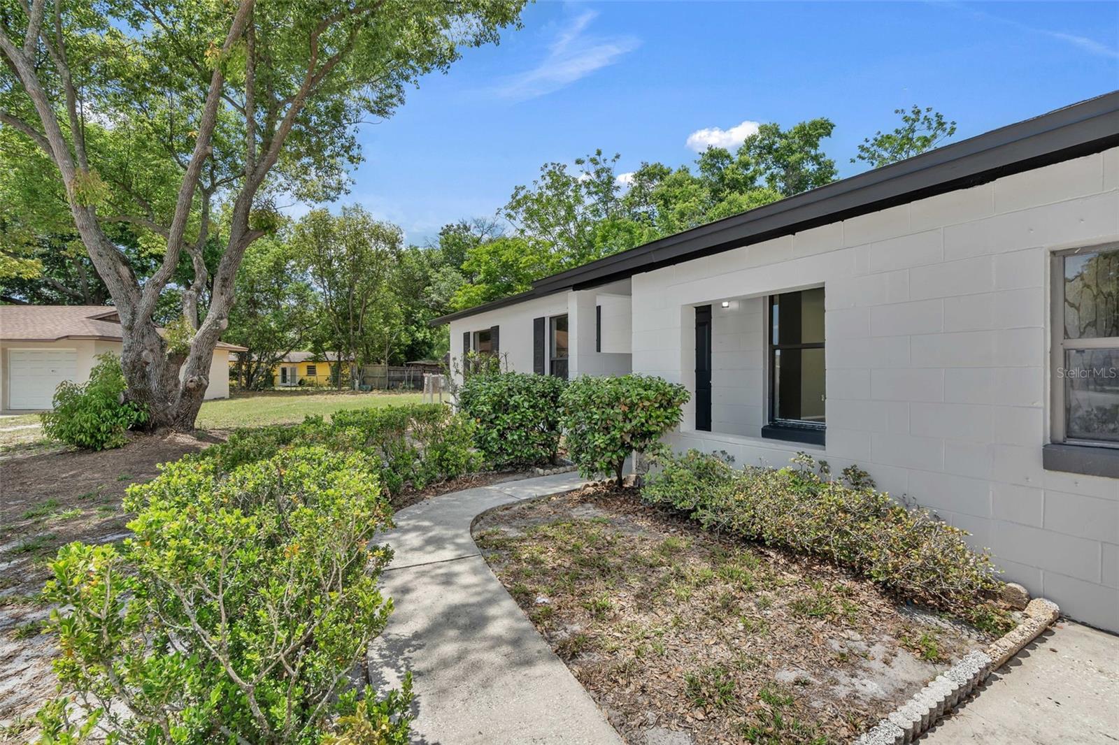 Image 2 of 61 For 1510 Tangerwood Court