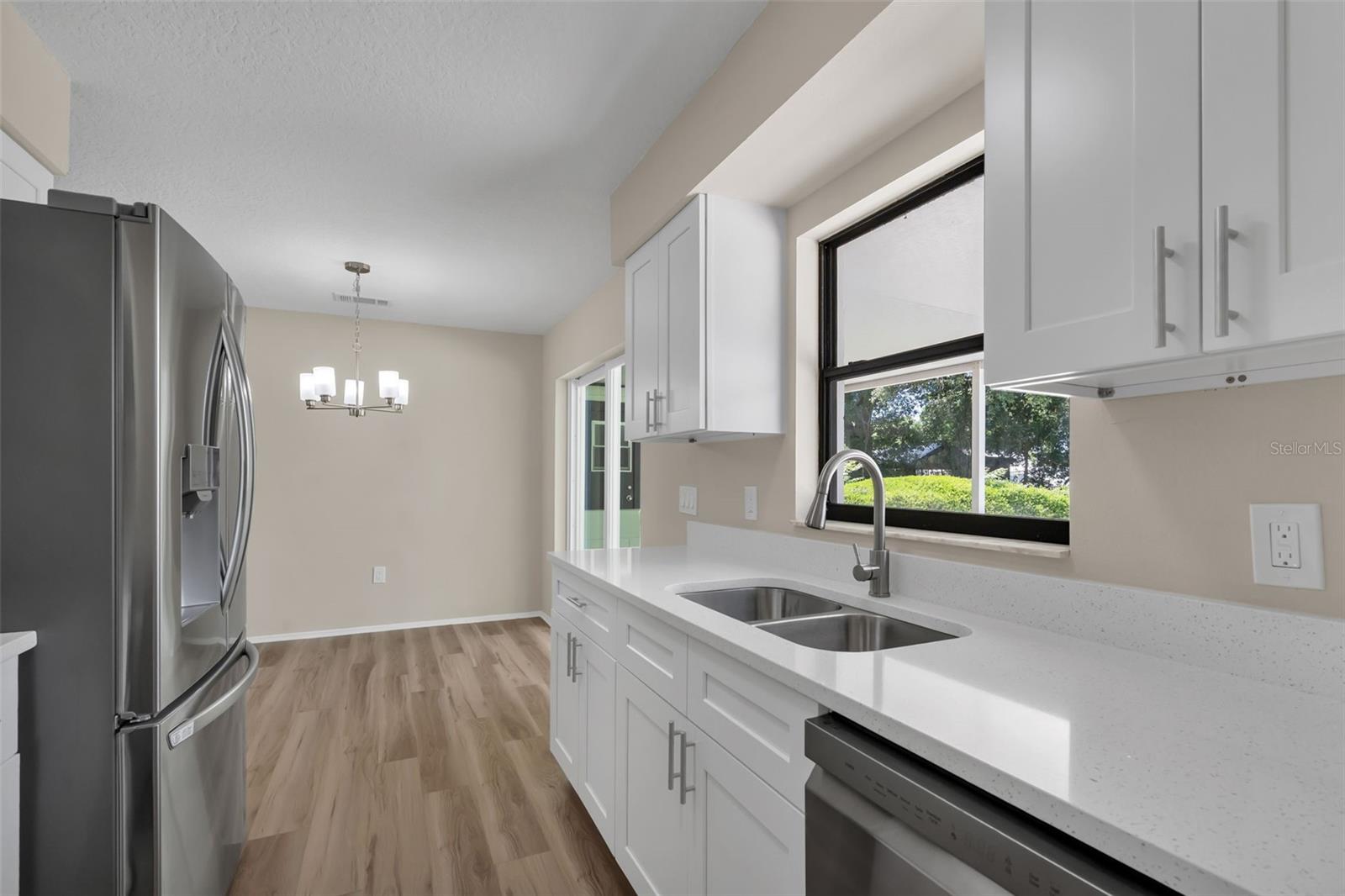 Image 4 of 61 For 1510 Tangerwood Court