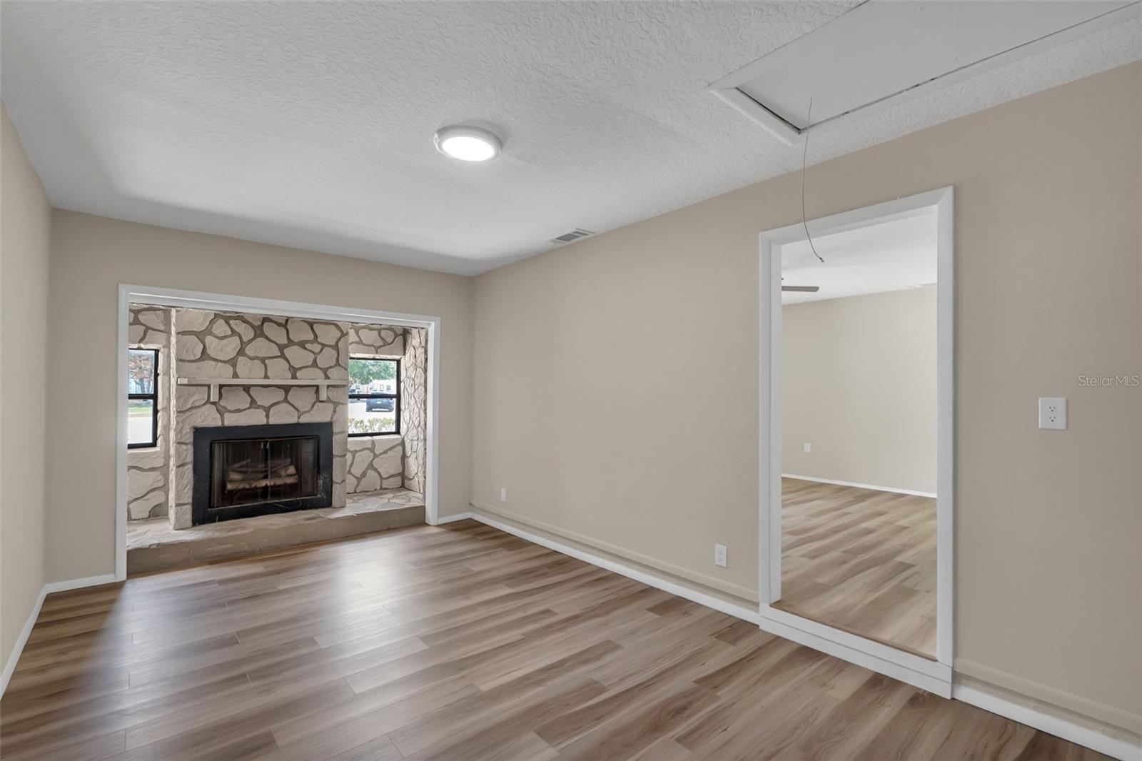 Image 5 of 61 For 1510 Tangerwood Court