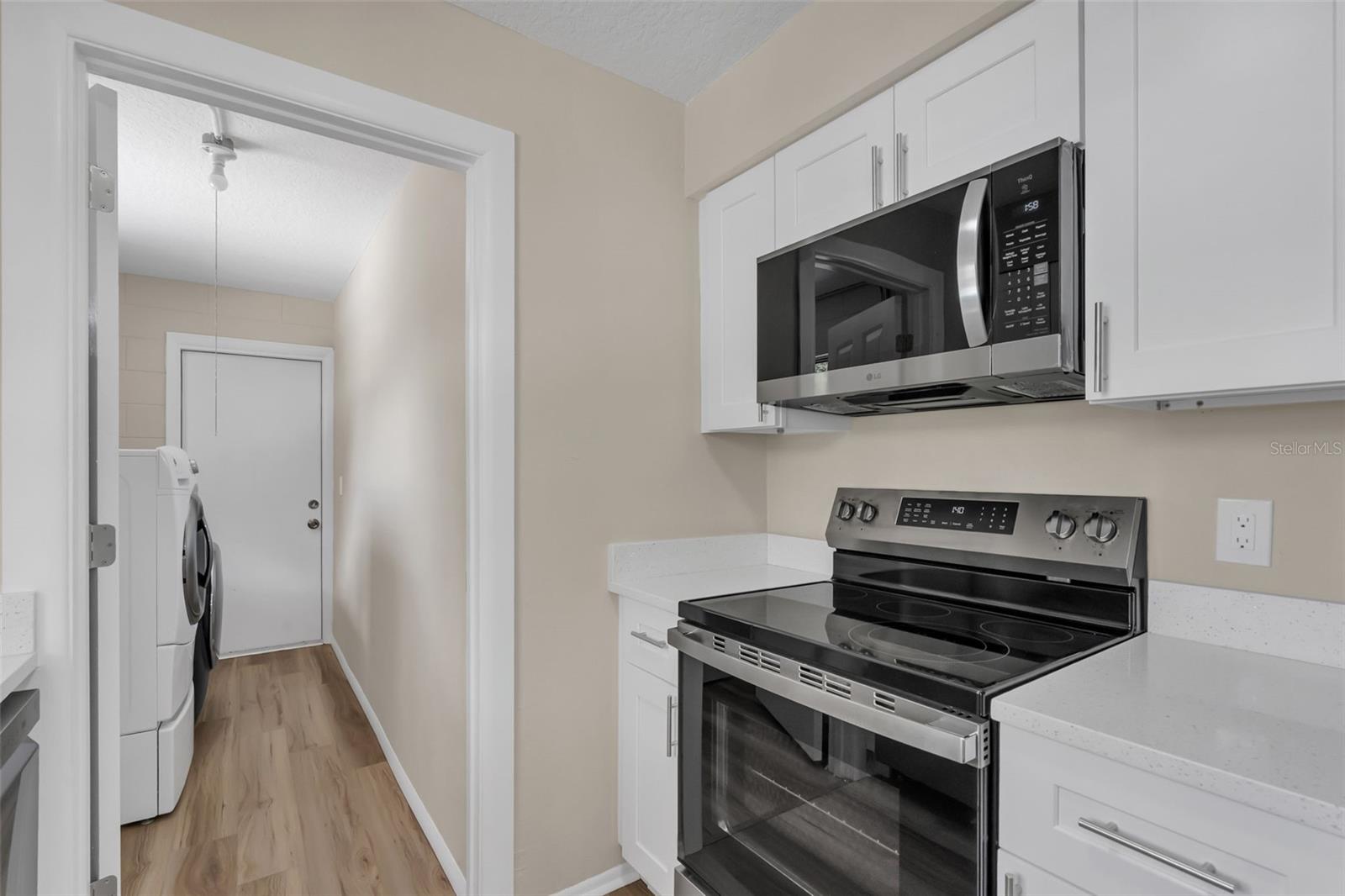 Image 6 of 61 For 1510 Tangerwood Court