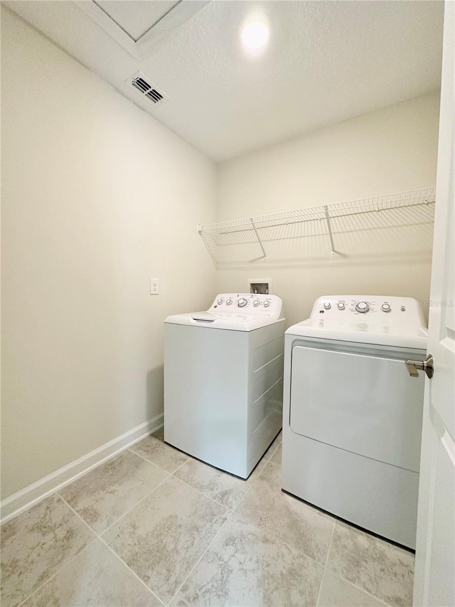 Image 28 of 40 For 11823 Charades Street