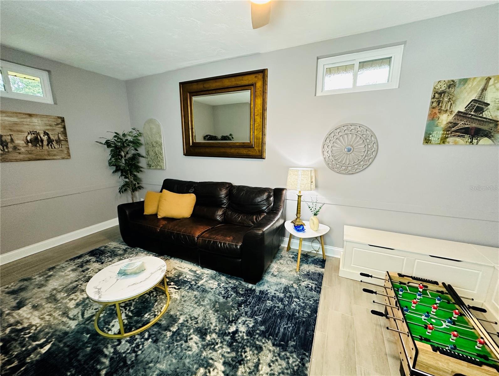 Listing photo id 18 for 1446 22nd Avenue