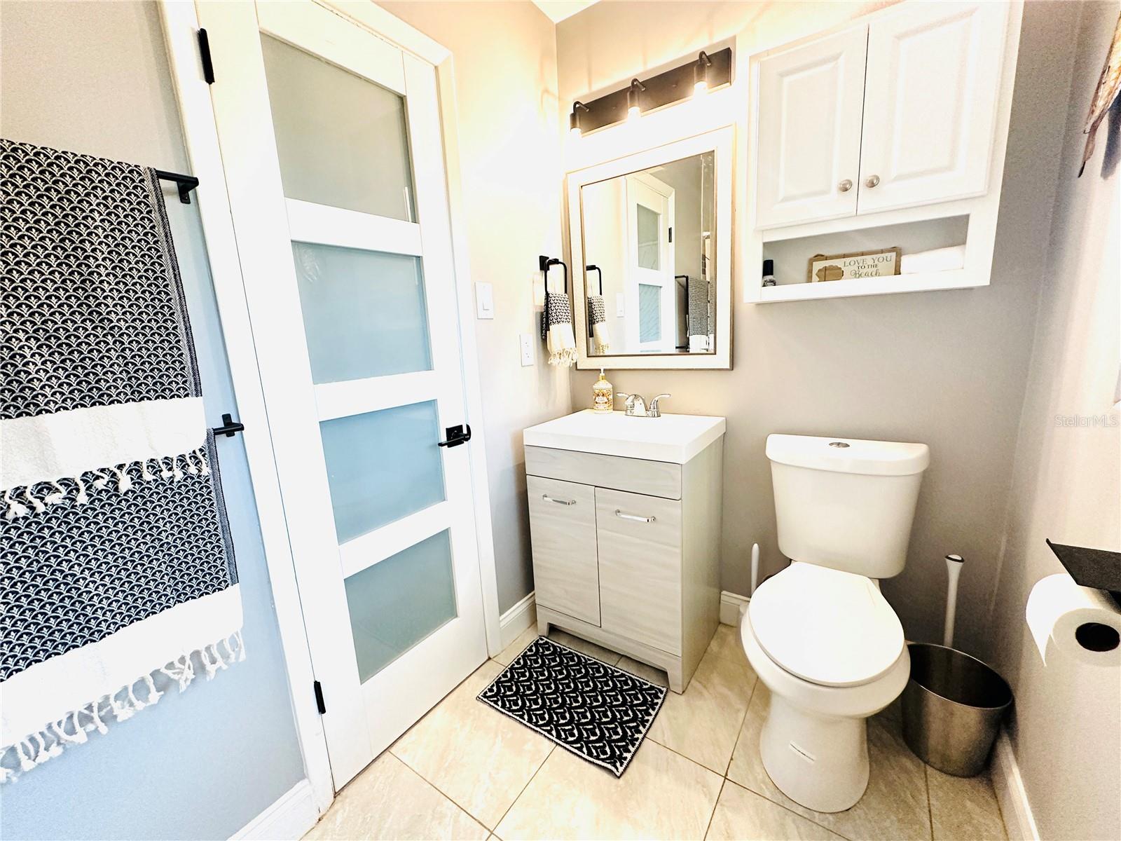 Listing photo id 19 for 1446 22nd Avenue