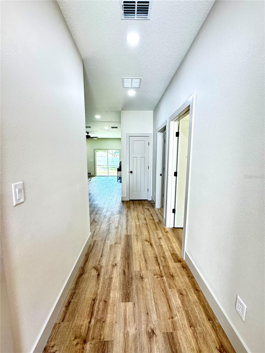 Image 30 of 57 For 1306 8th Street 1 & 2