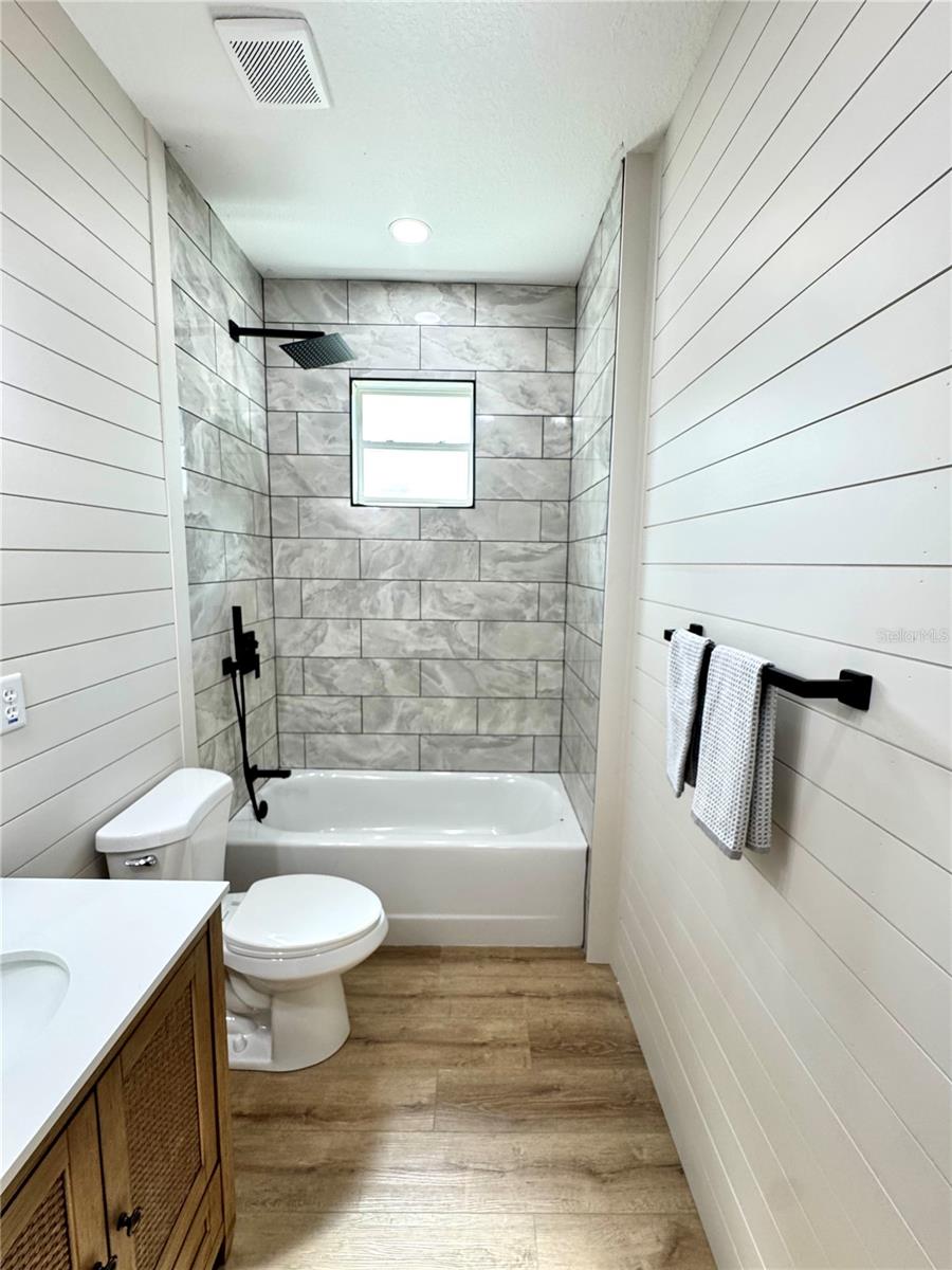 Image 53 of 57 For 1306 8th Street 1 & 2