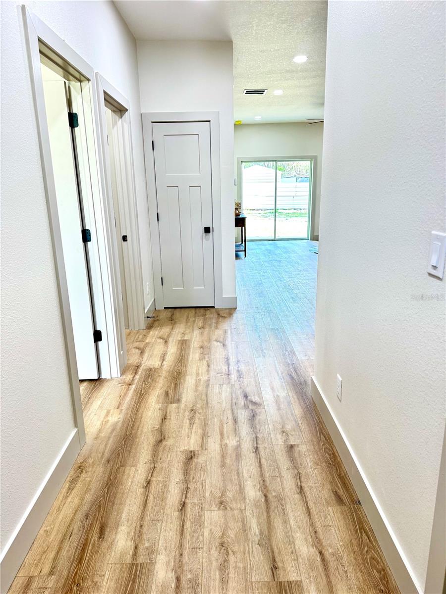 Image 9 of 57 For 1306 8th Street 1 & 2