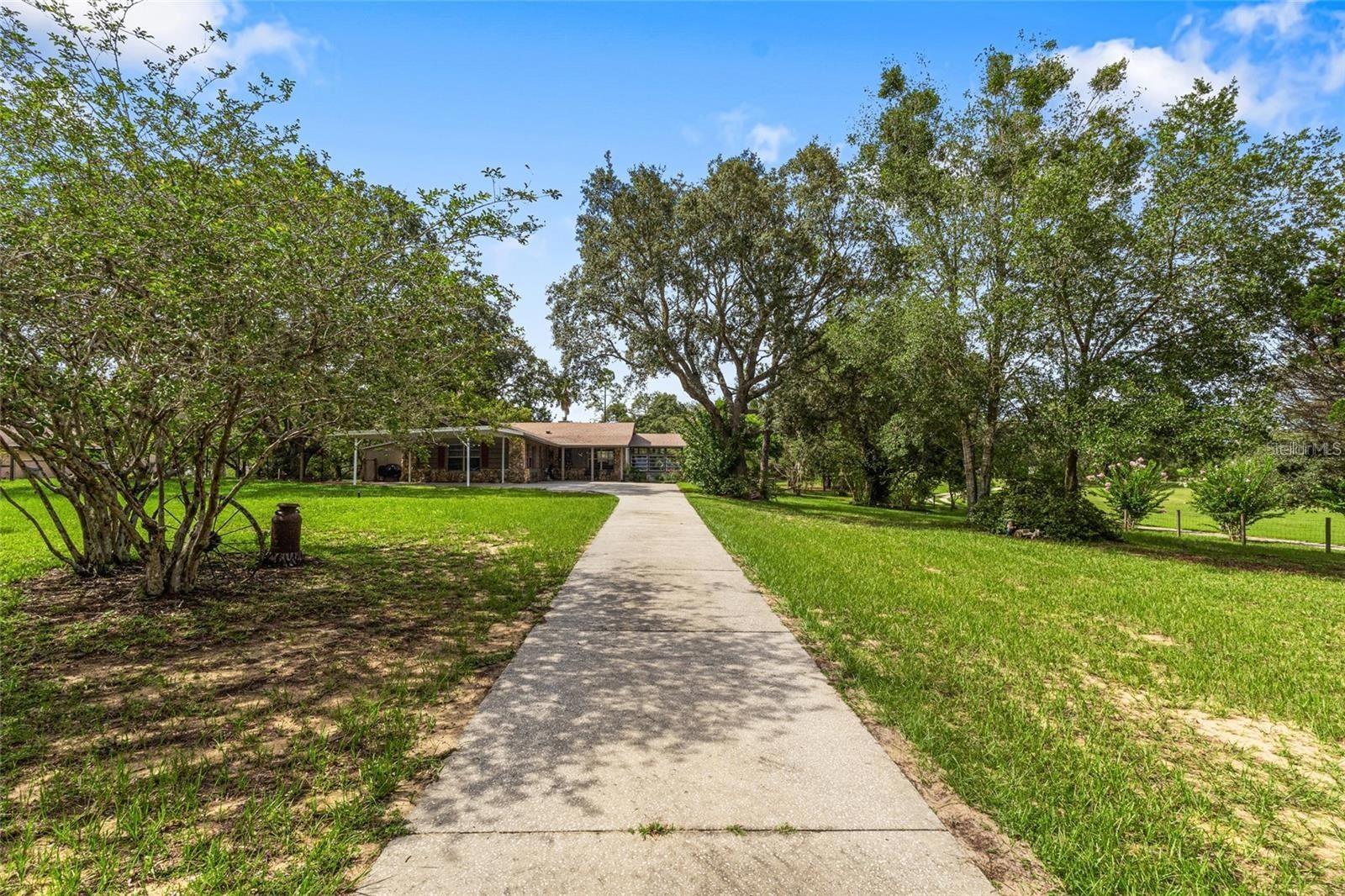 Image 5 of 30 For 17877 Phil C Peters Rd