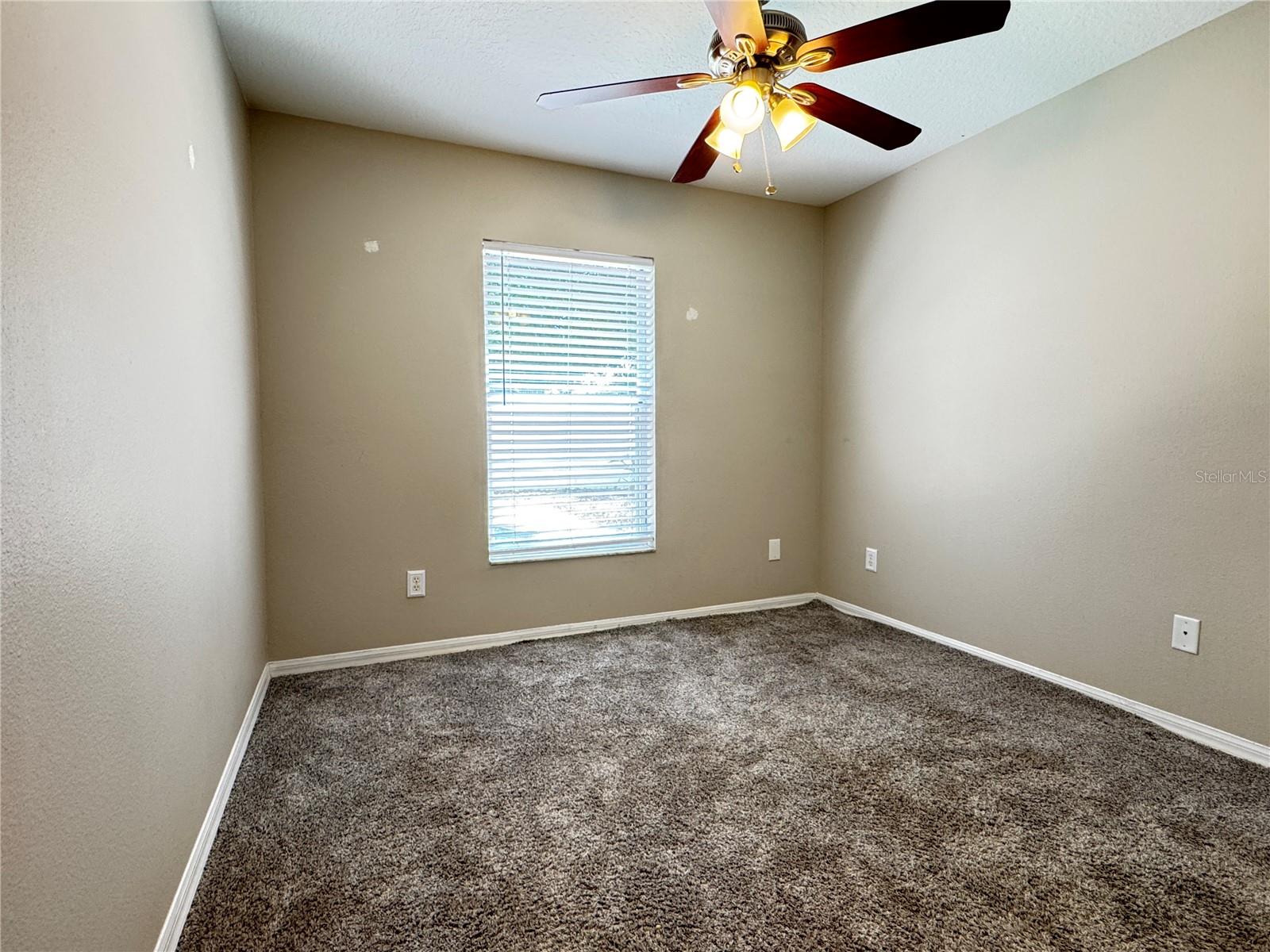 Image 12 of 23 For 475 Lisa Karen Circle