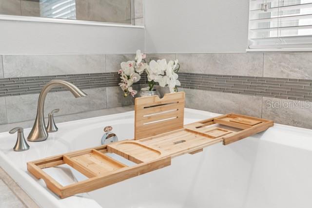 Image 54 of 63 For 8909 Stinger Drive