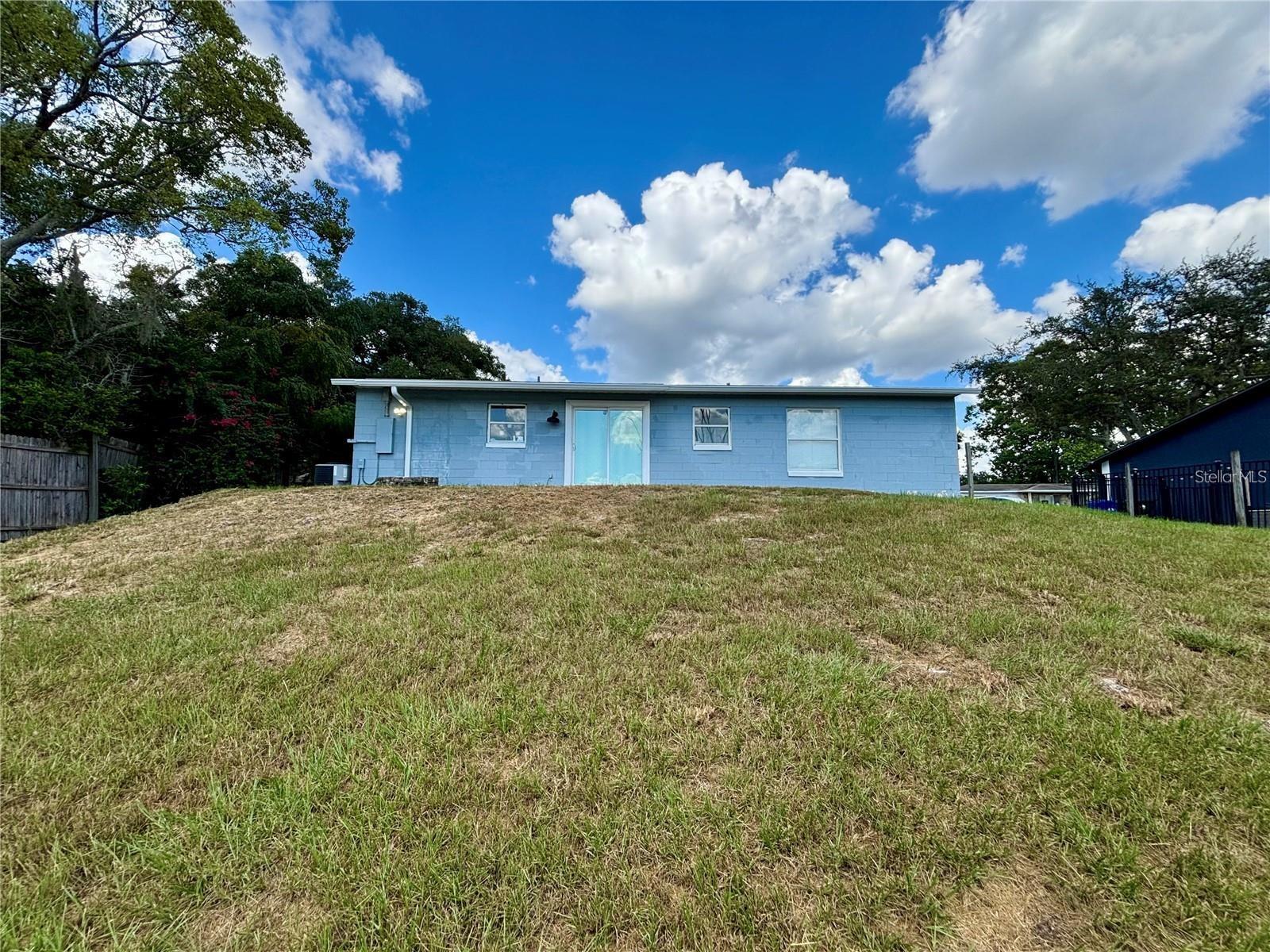 Image 13 of 16 For 417 Little Spring Hill Dr