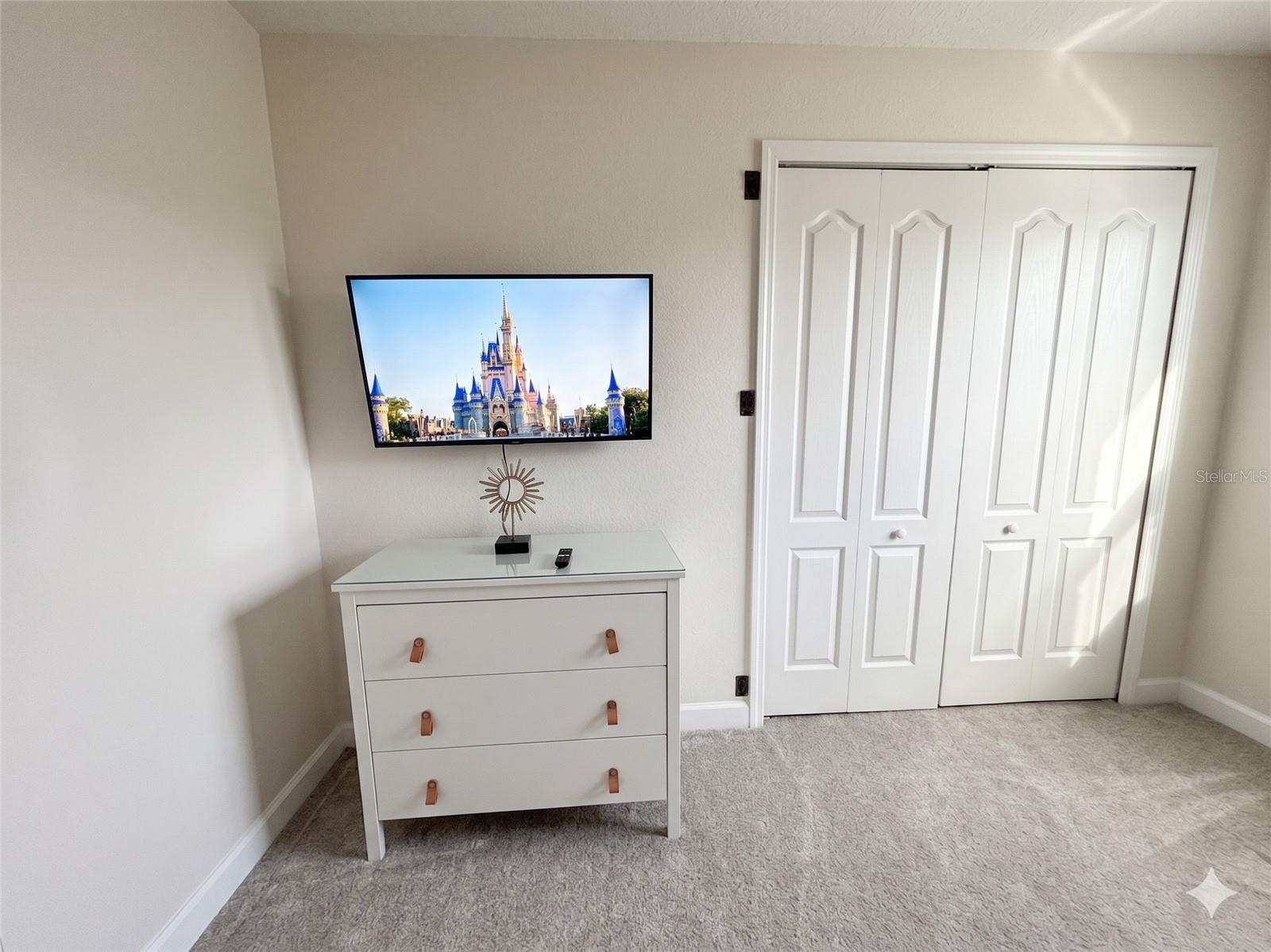 Image 28 of 80 For 2997 Buccaneer Palm Road