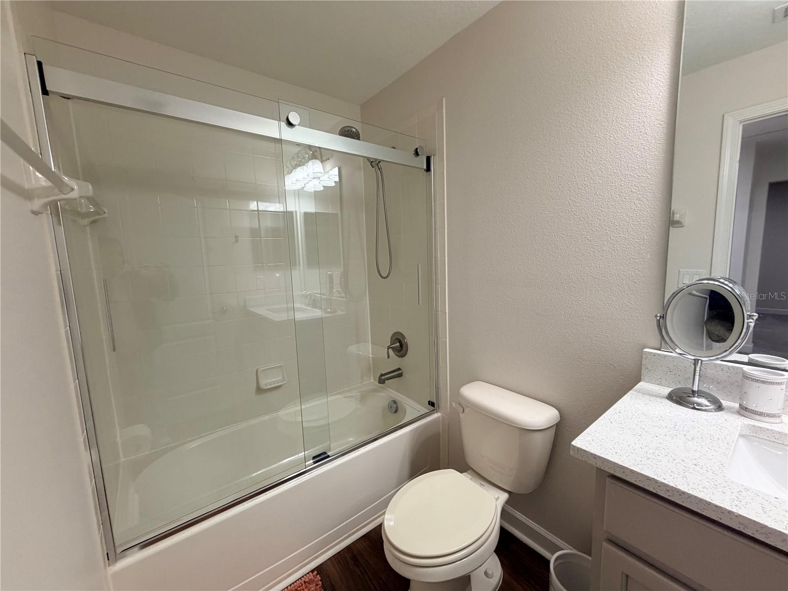 Image 29 of 80 For 2997 Buccaneer Palm Road