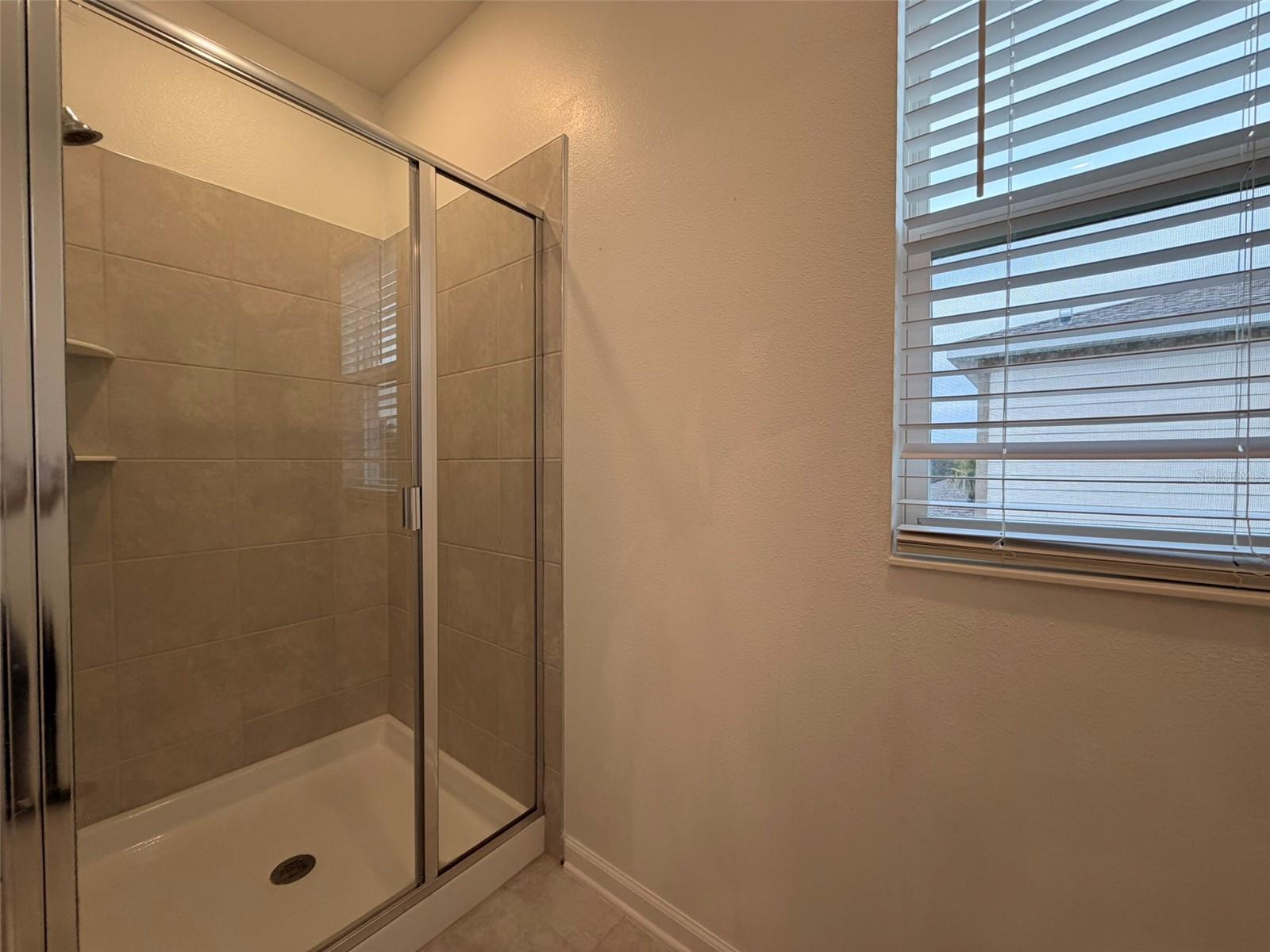 Image 36 of 39 For 2165 Sweet Honey Lane