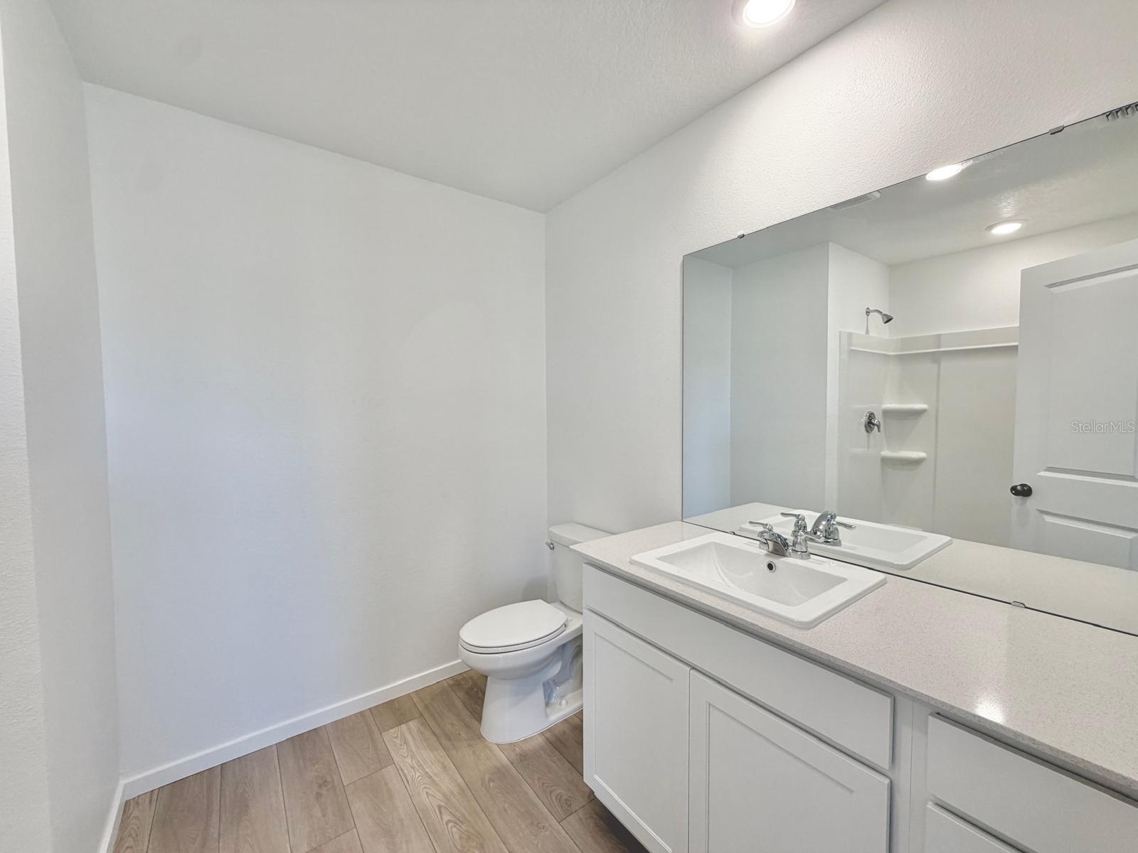 Image 16 of 20 For 836 Lynx Street