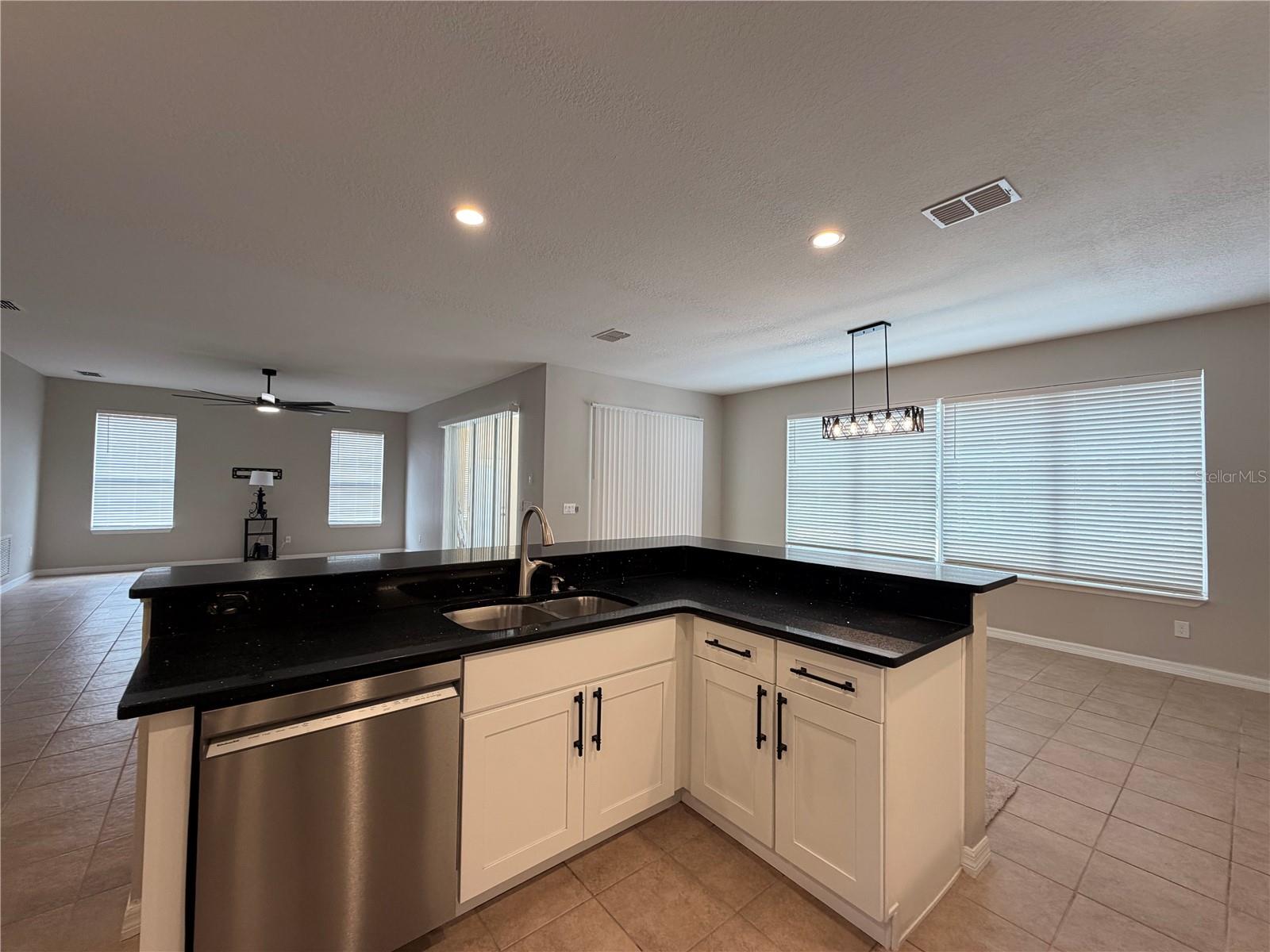 Image 12 of 54 For 528 Orange Cosmos Boulevard