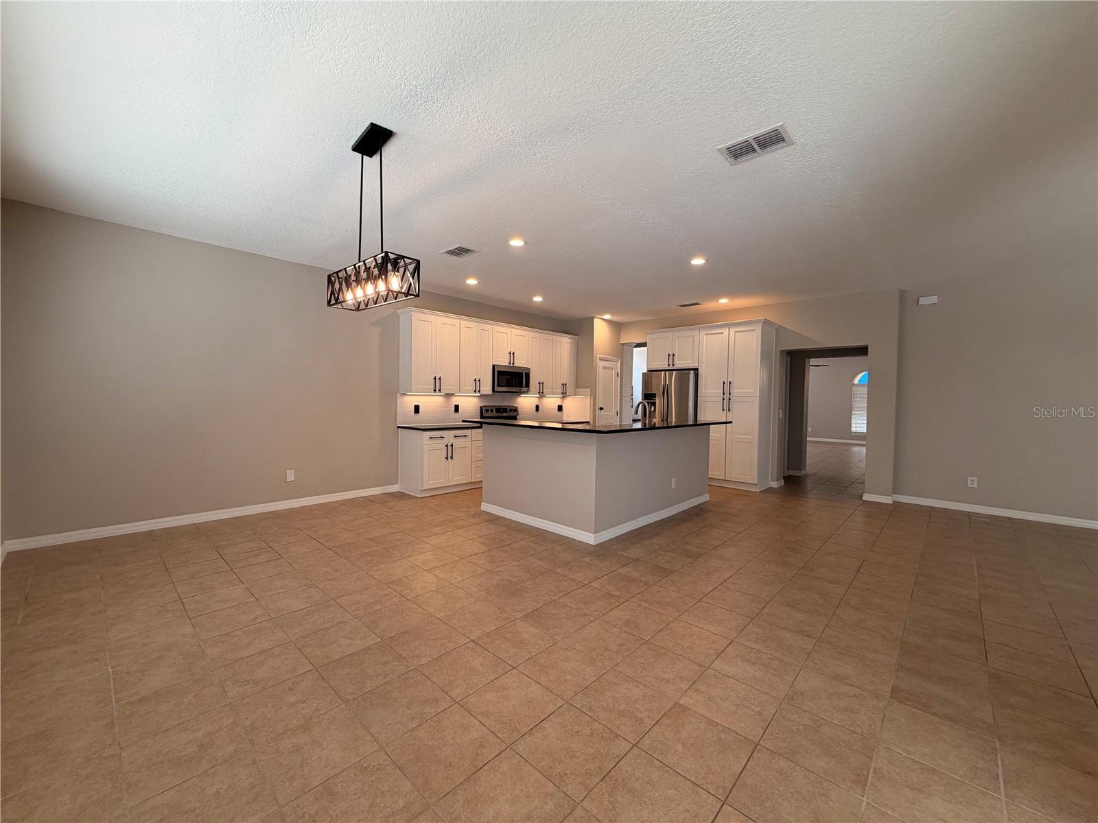 Image 17 of 54 For 528 Orange Cosmos Boulevard