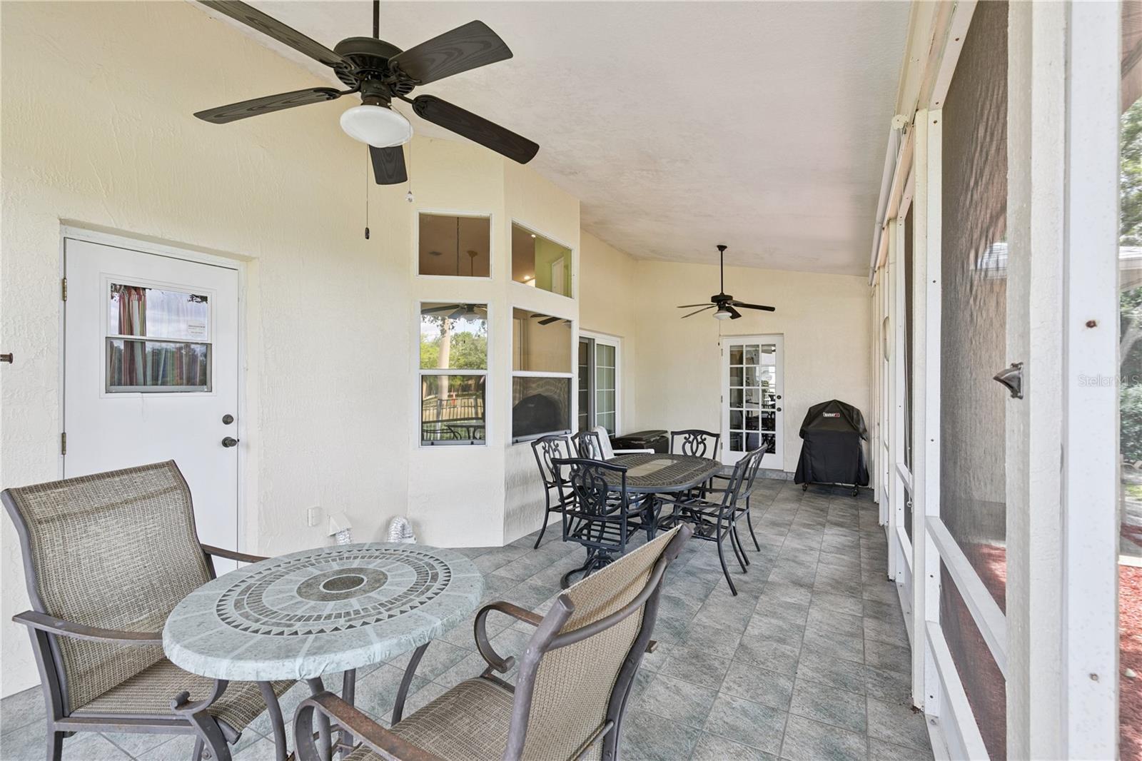 Image 33 of 52 For 1674 Carillon Park Drive