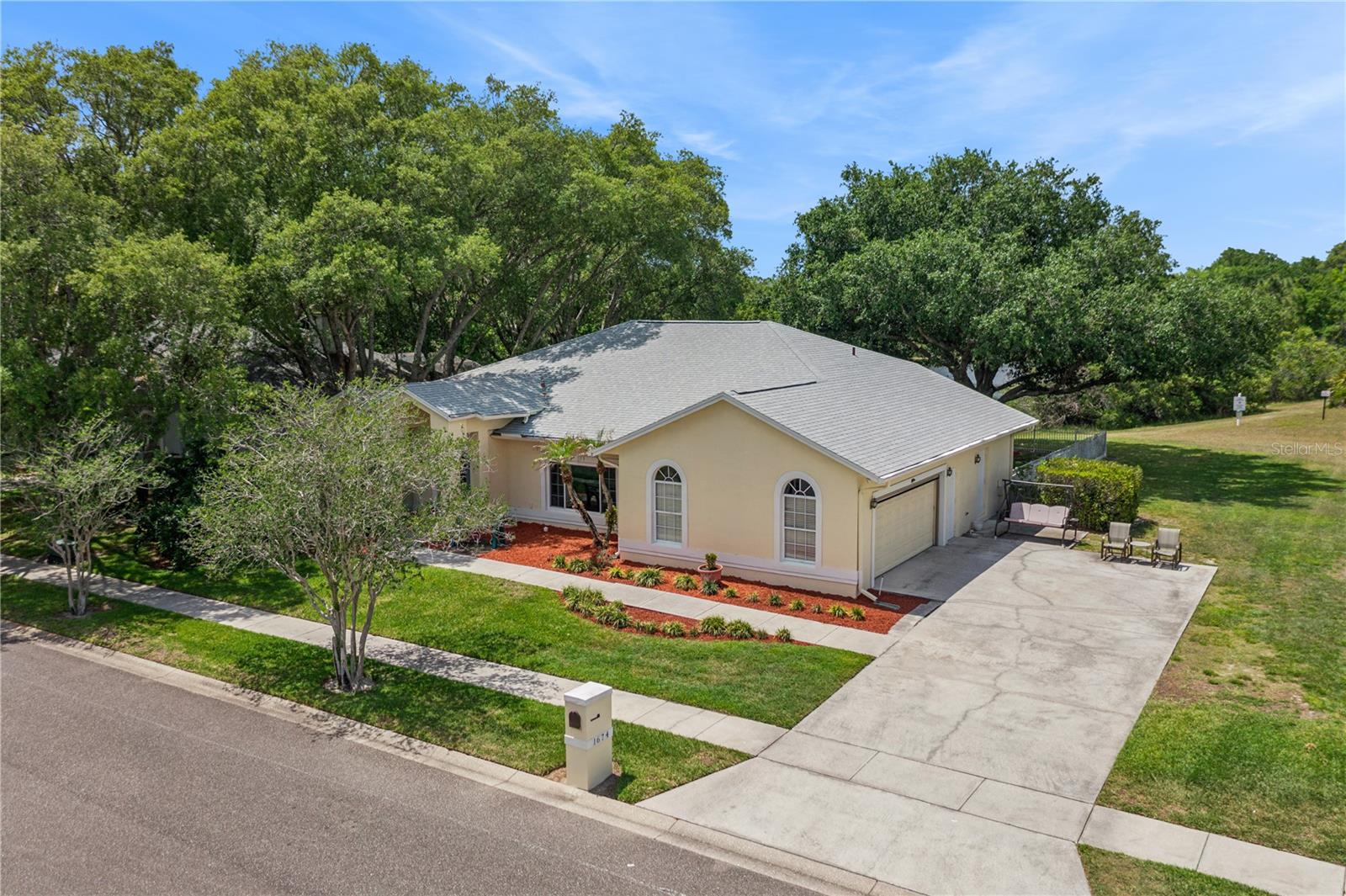 Image 45 of 52 For 1674 Carillon Park Drive