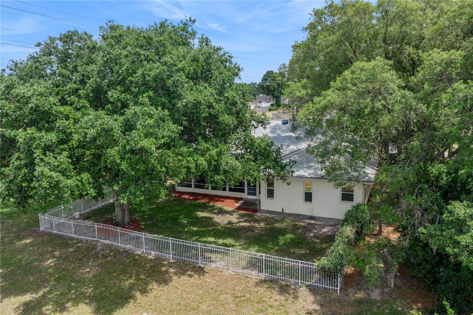 Image 46 of 52 For 1674 Carillon Park Drive