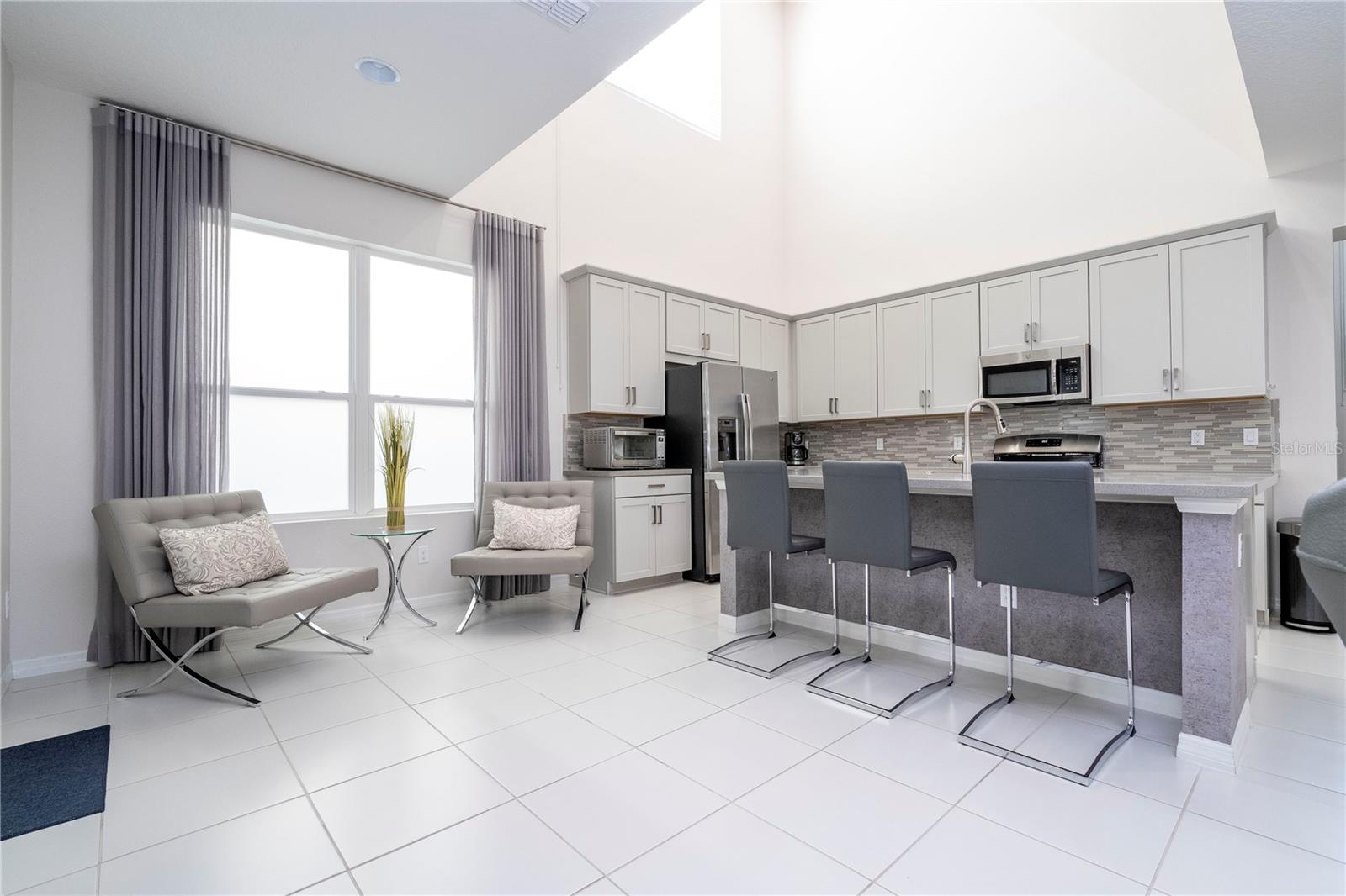 Image 12 of 66 For 15205 Shonan Gold Drive