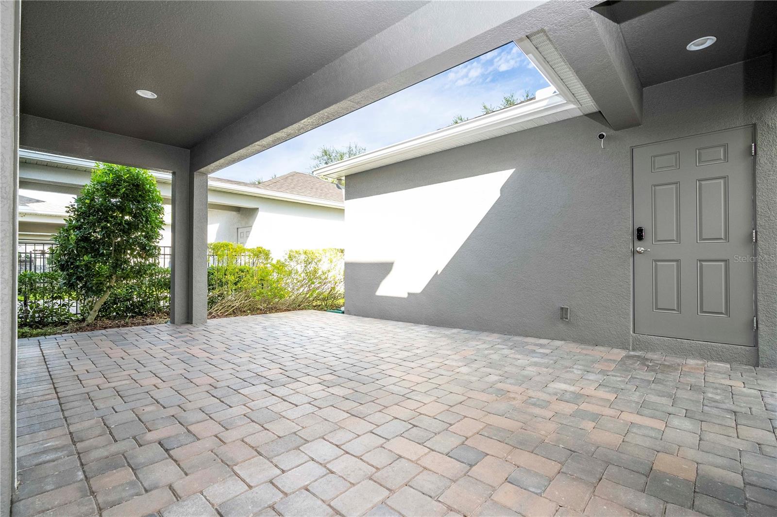 Image 28 of 66 For 15205 Shonan Gold Drive