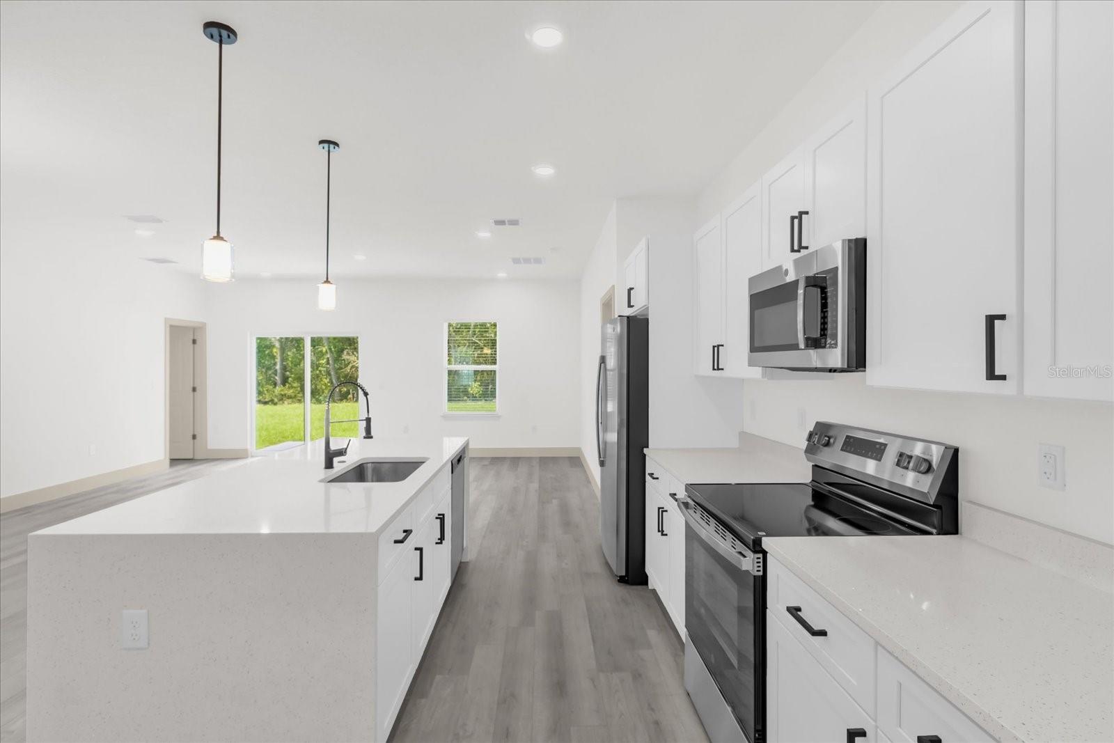 Image 11 of 32 For 4717 166th Loop