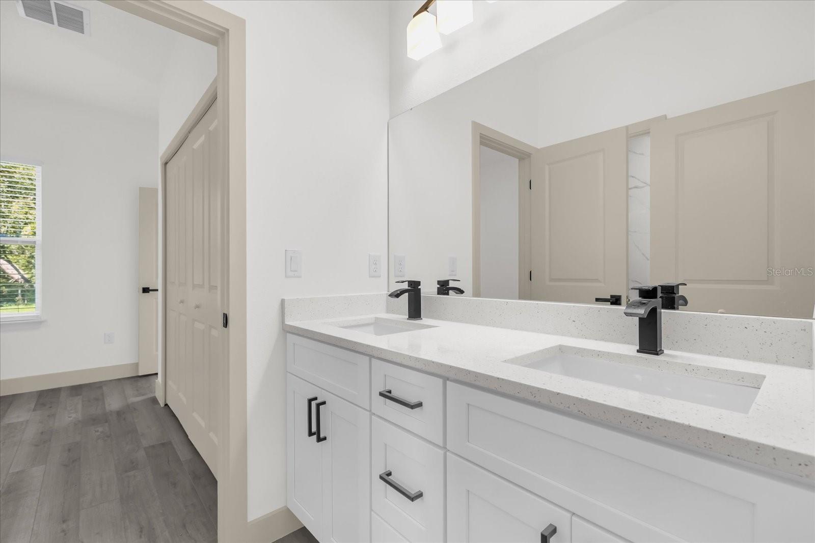 Image 18 of 32 For 4717 166th Loop