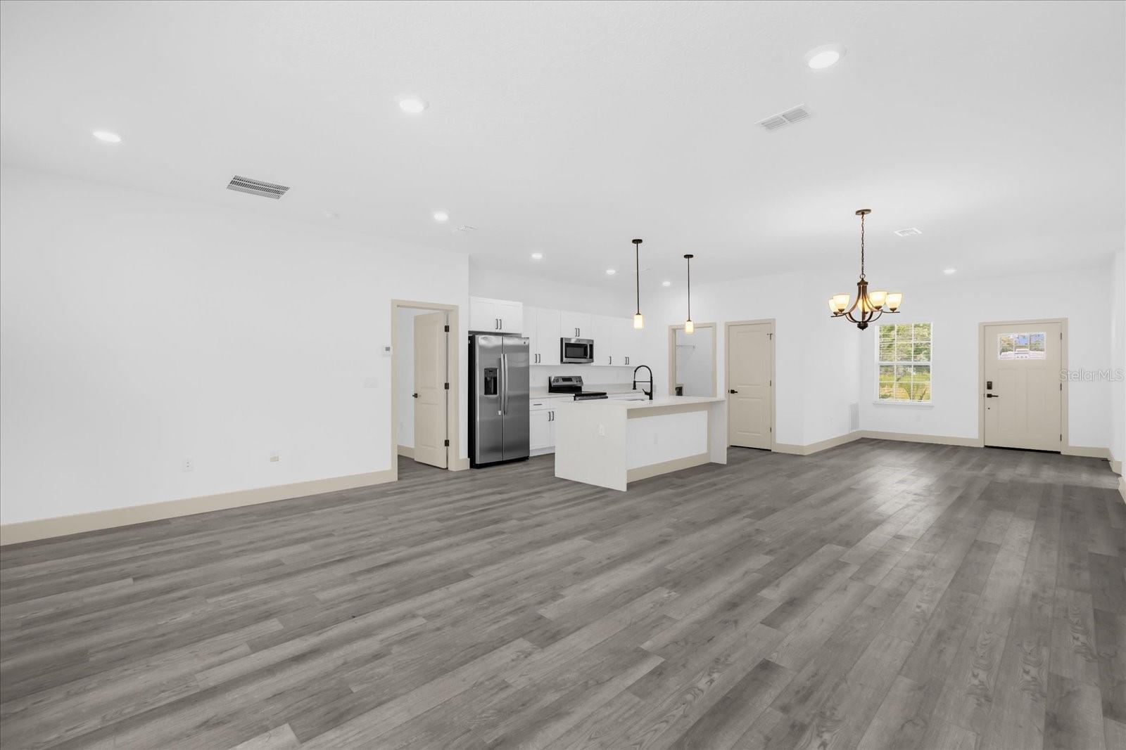 Image 6 of 32 For 4717 166th Loop