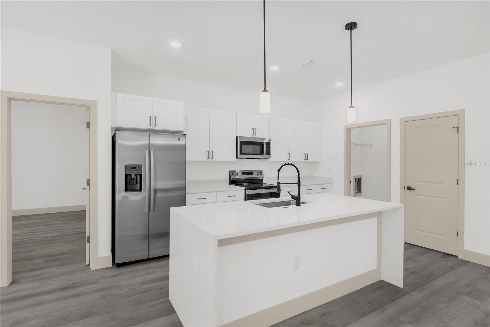 Image 9 of 32 For 4717 166th Loop