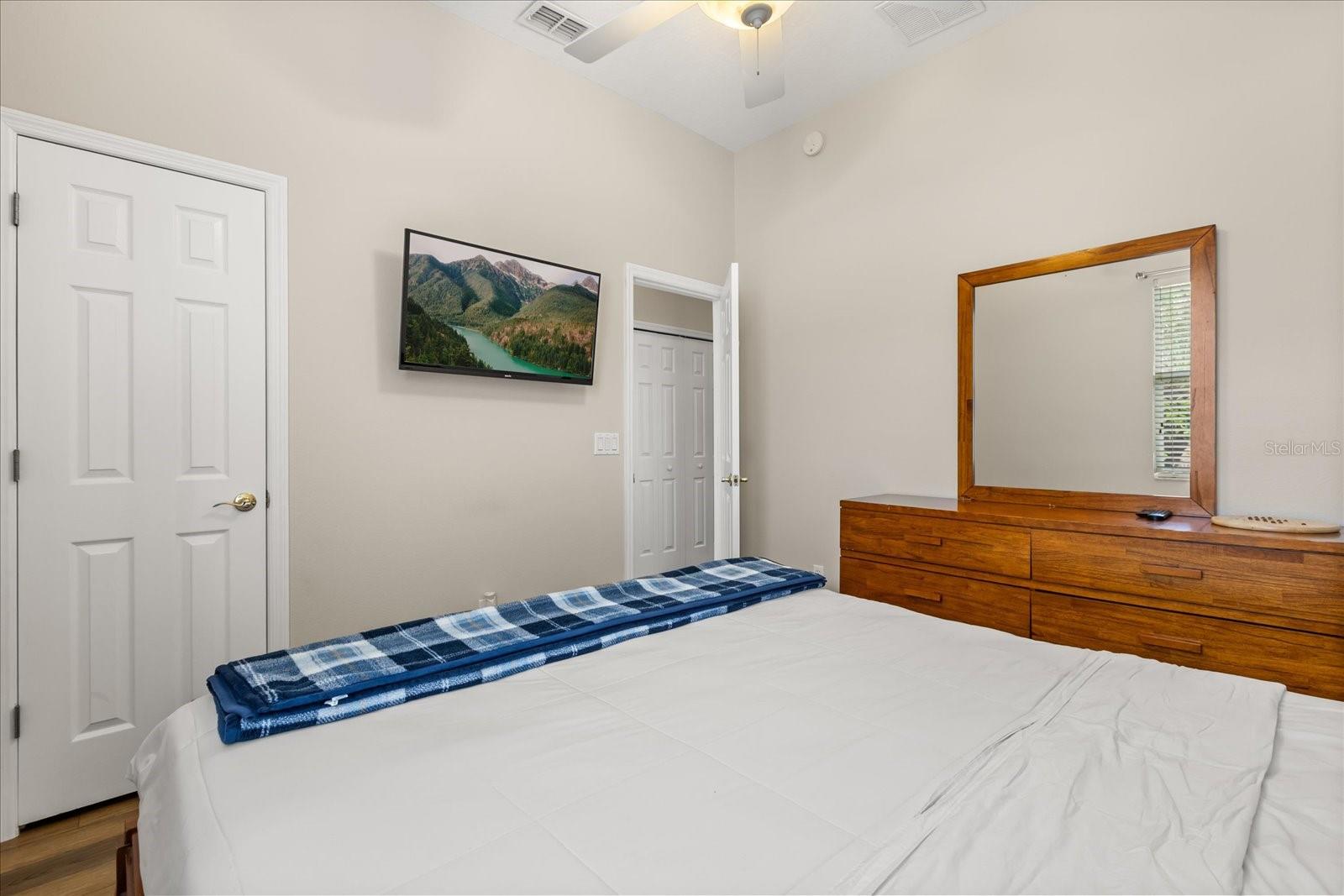 Image 31 of 50 For 13010 Islamorada Drive