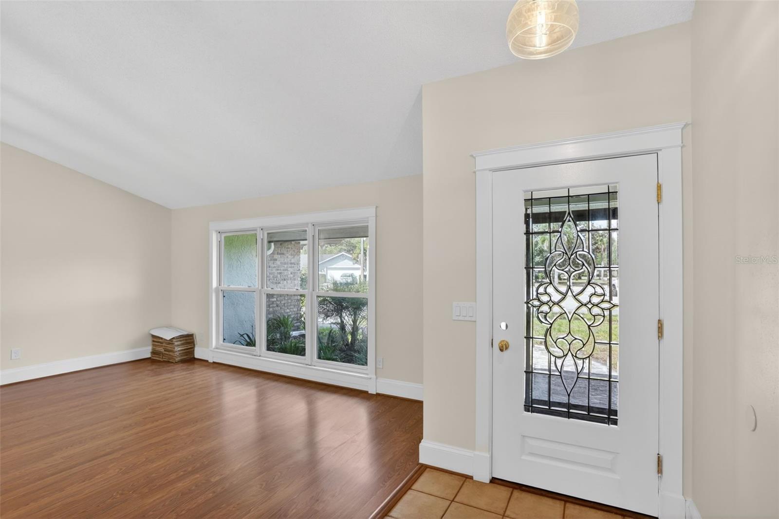 Image 2 of 22 For 1832 Cheryl Drive