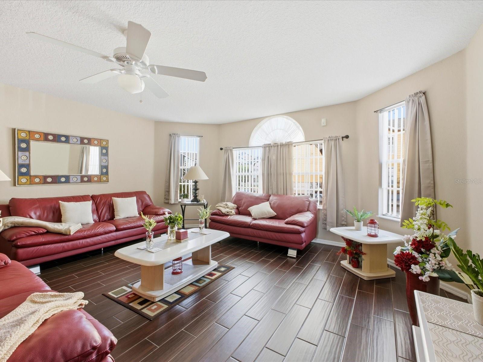 Image 4 of 29 For 3153 Britannia Boulevard B