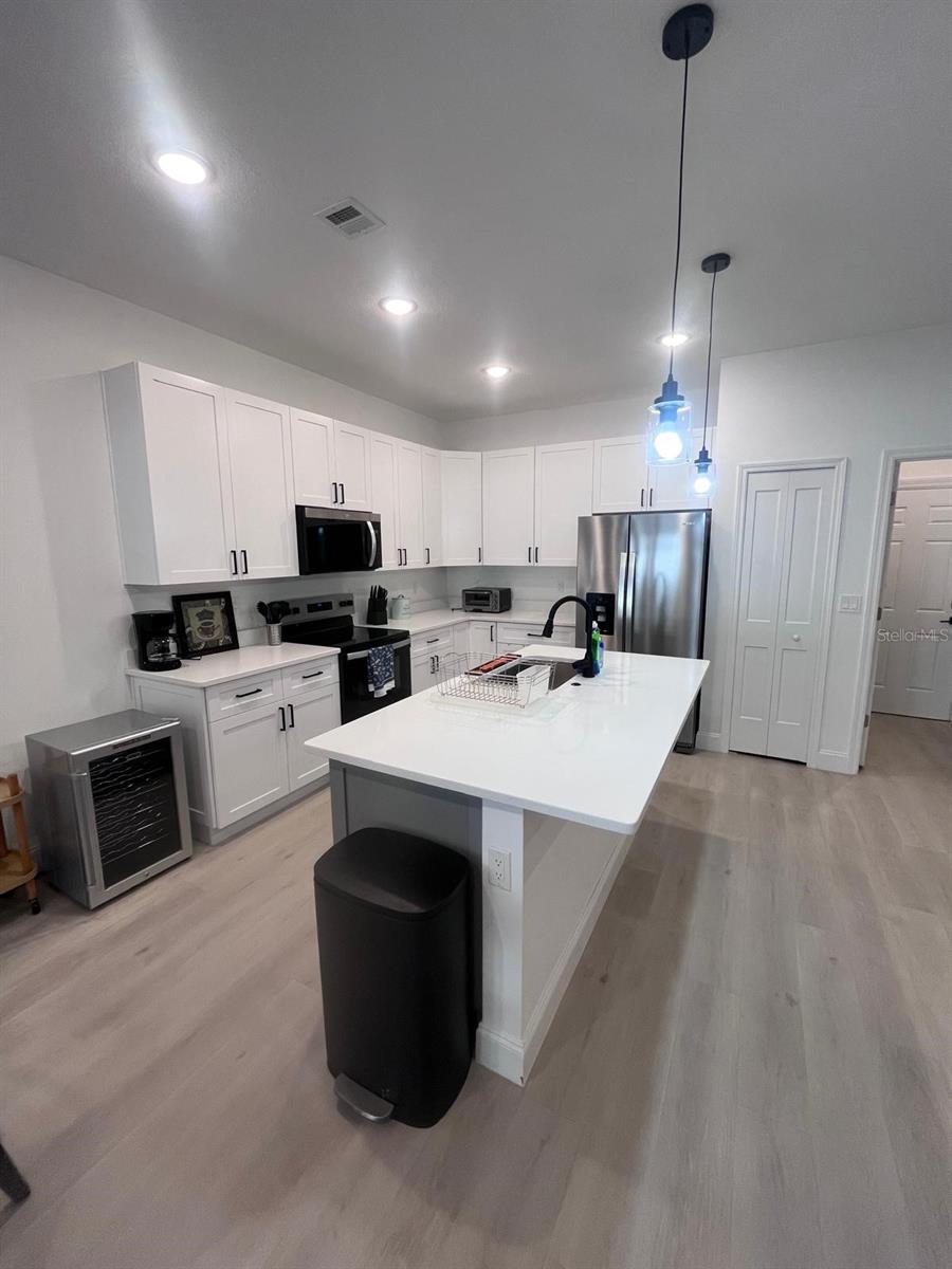 Image 17 of 42 For 1597 Kerman Street