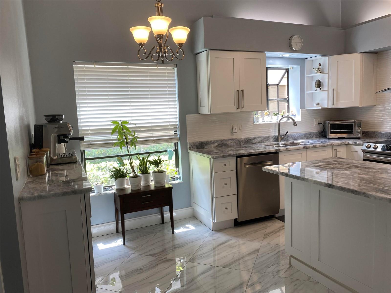 Image 18 of 34 For 3134 Windmoor Drive N