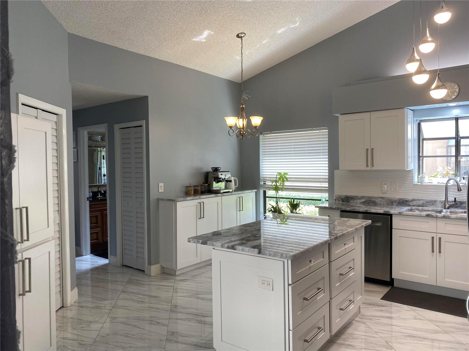 Image 20 of 34 For 3134 Windmoor Drive N