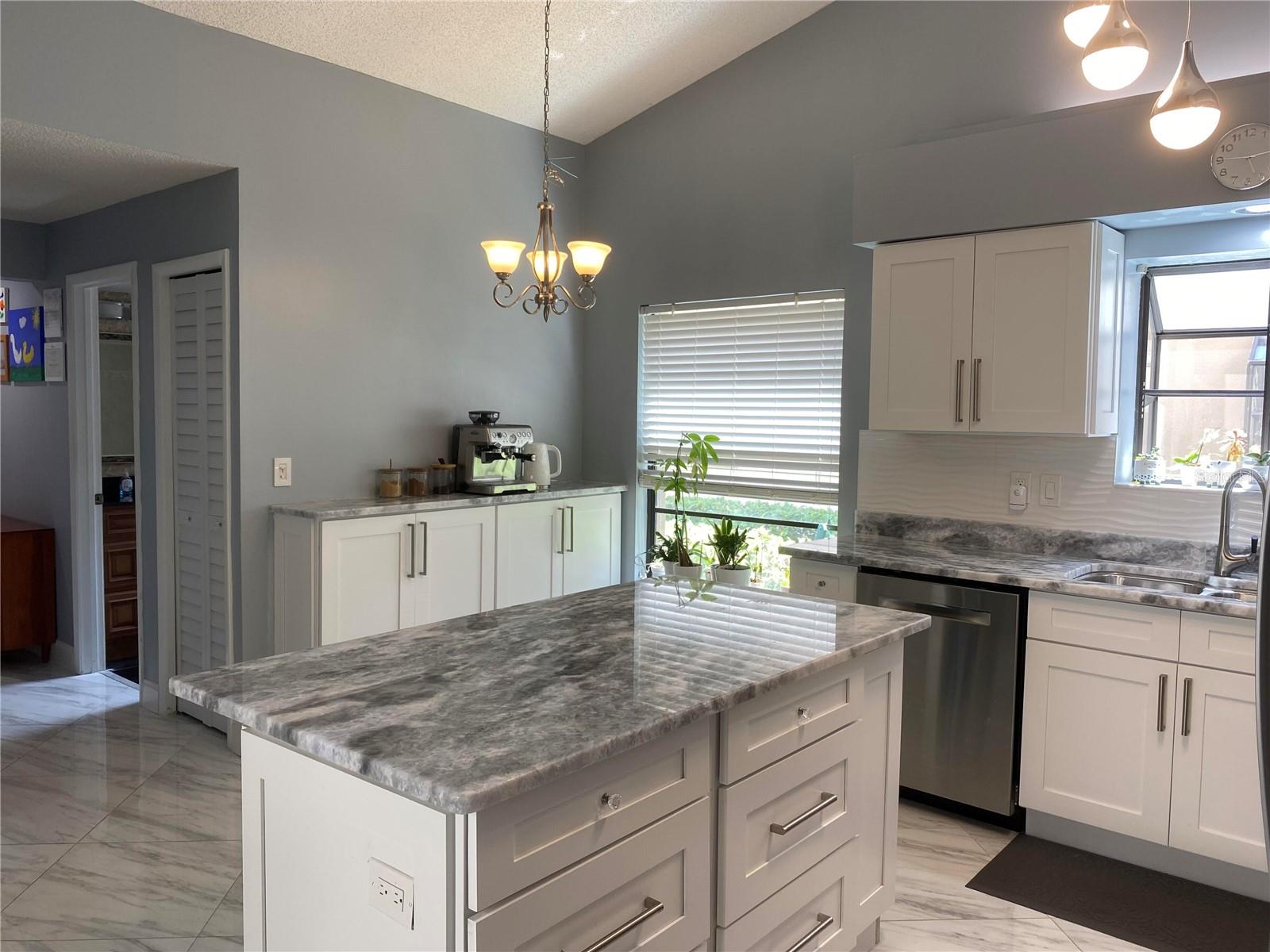 Image 21 of 34 For 3134 Windmoor Drive N