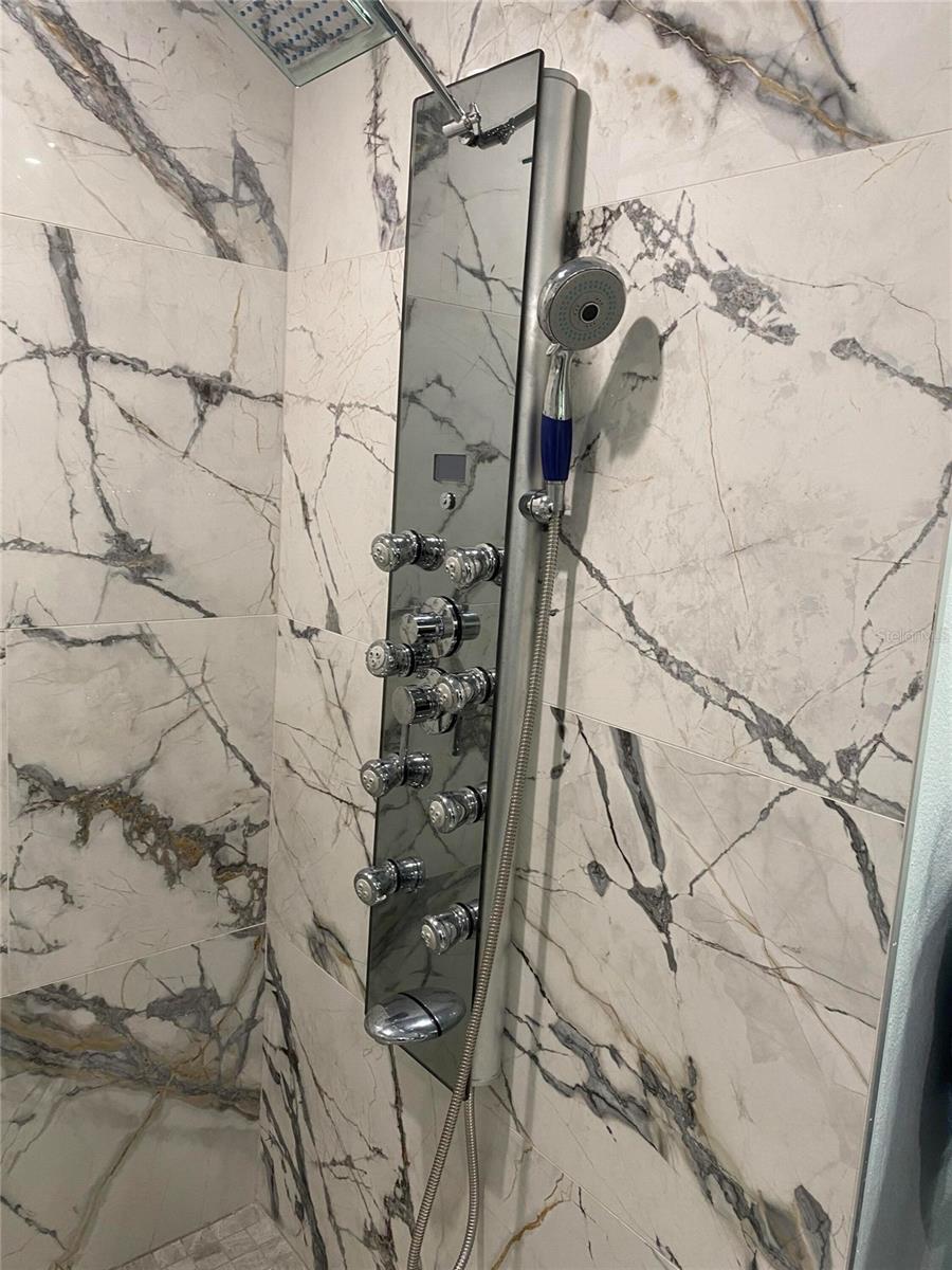 Image 27 of 34 For 3134 Windmoor Drive N