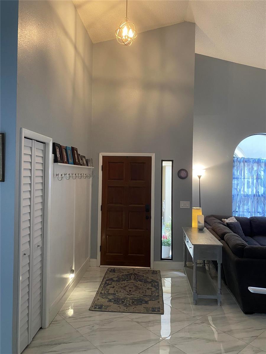 Image 7 of 34 For 3134 Windmoor Drive N