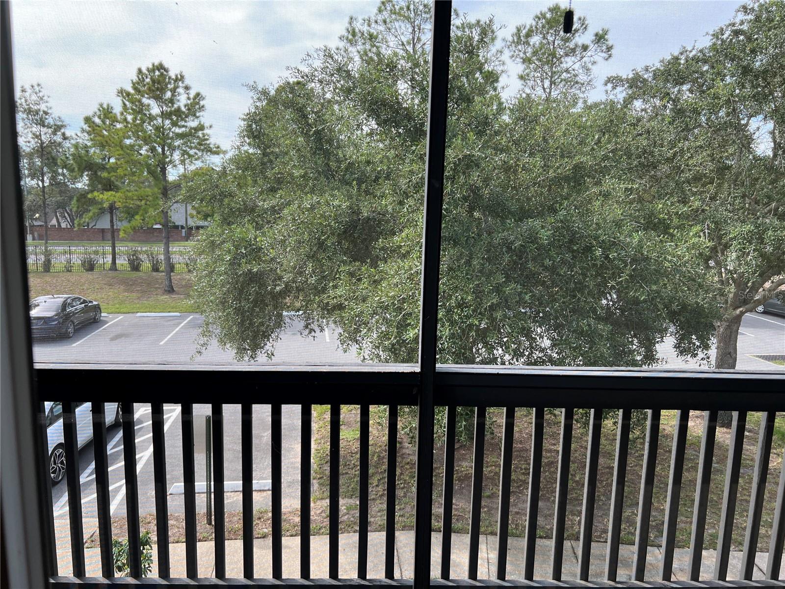 Image 13 of 16 For 3756 Idlebrook Circle 200