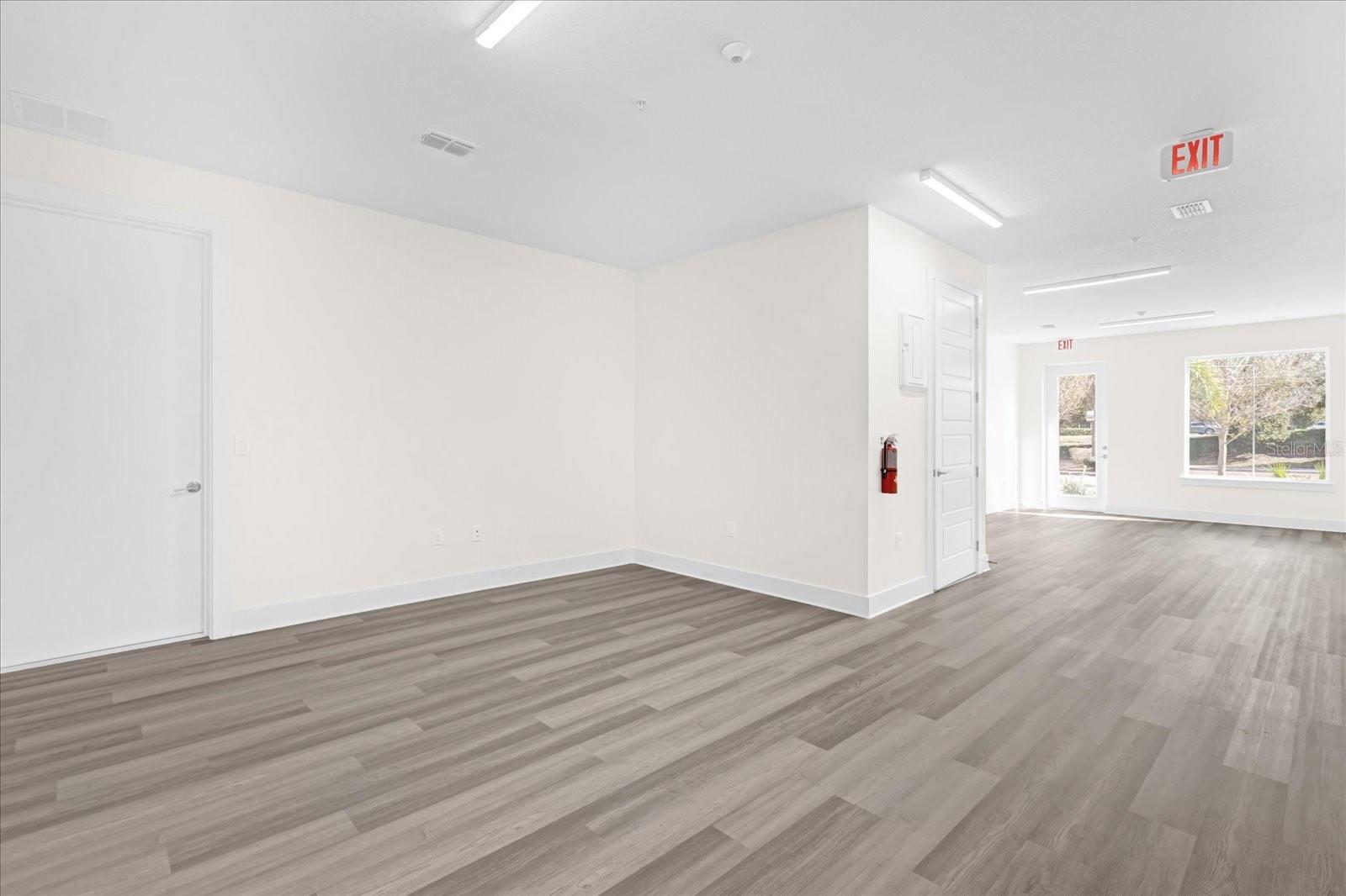 Image 4 of 14 For 415 Mike Roberto Way