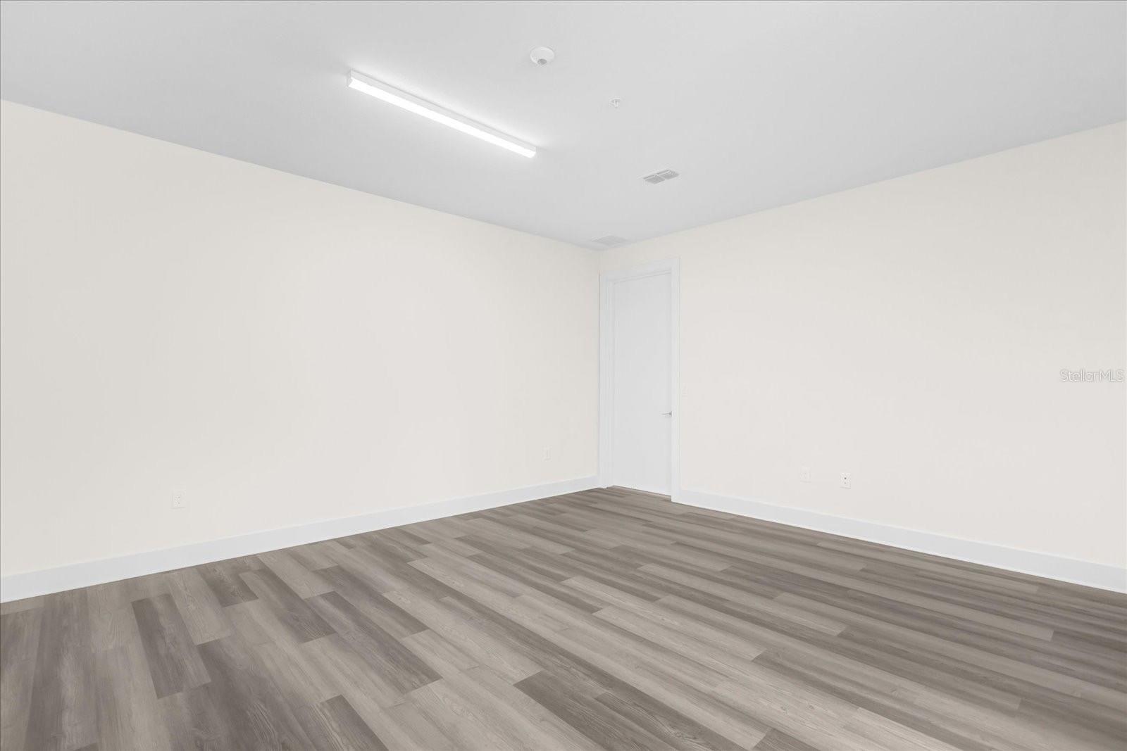 Image 6 of 14 For 415 Mike Roberto Way